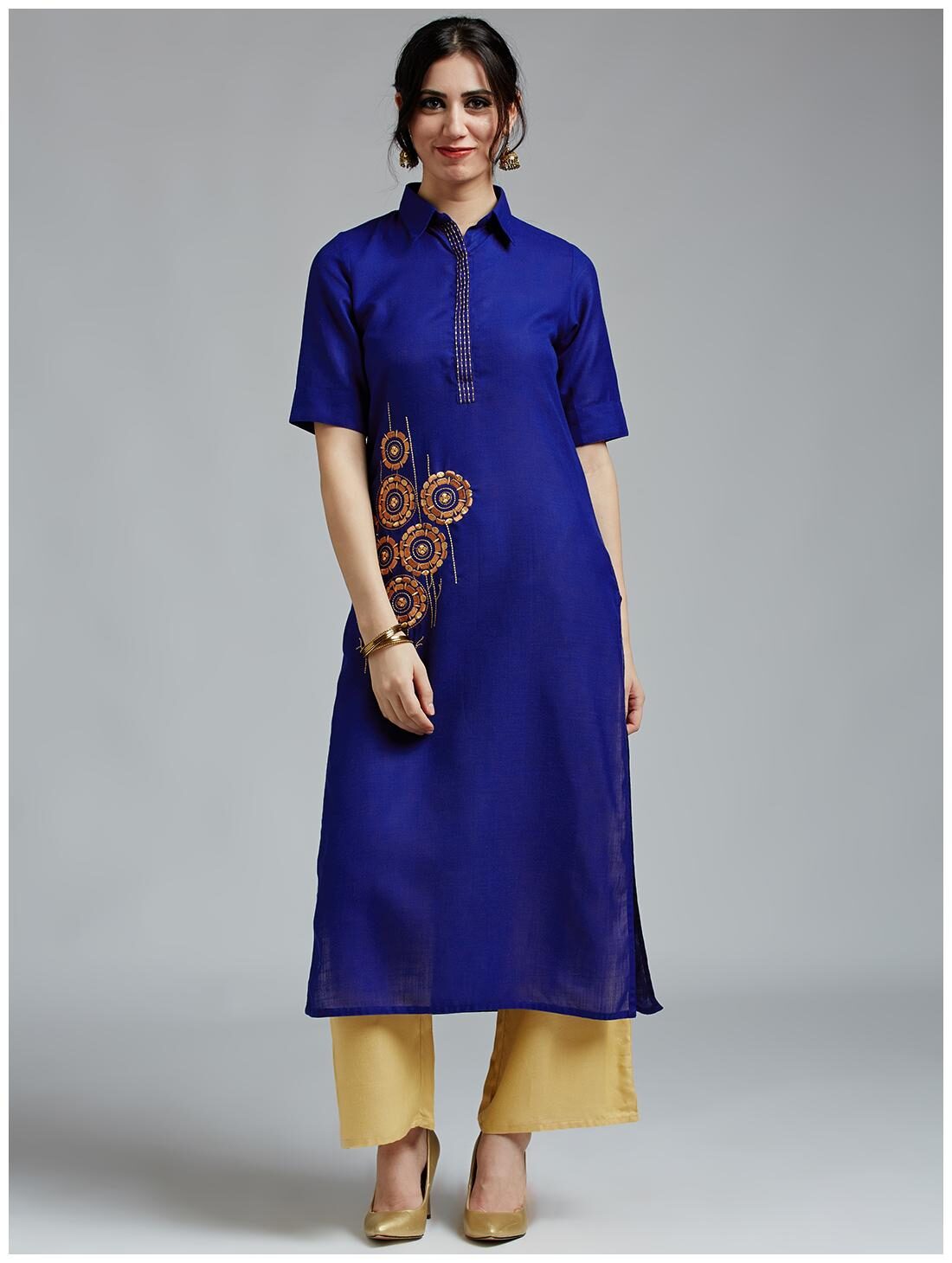 

Jaipur Kurti Women S Blue Handloom Cotton Kurta With Beige Palazzo