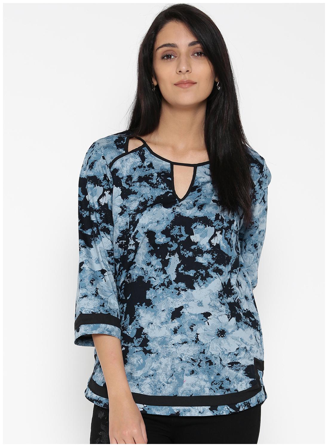 

Jaipur Kurti Women Blue Floral Straight Kurti