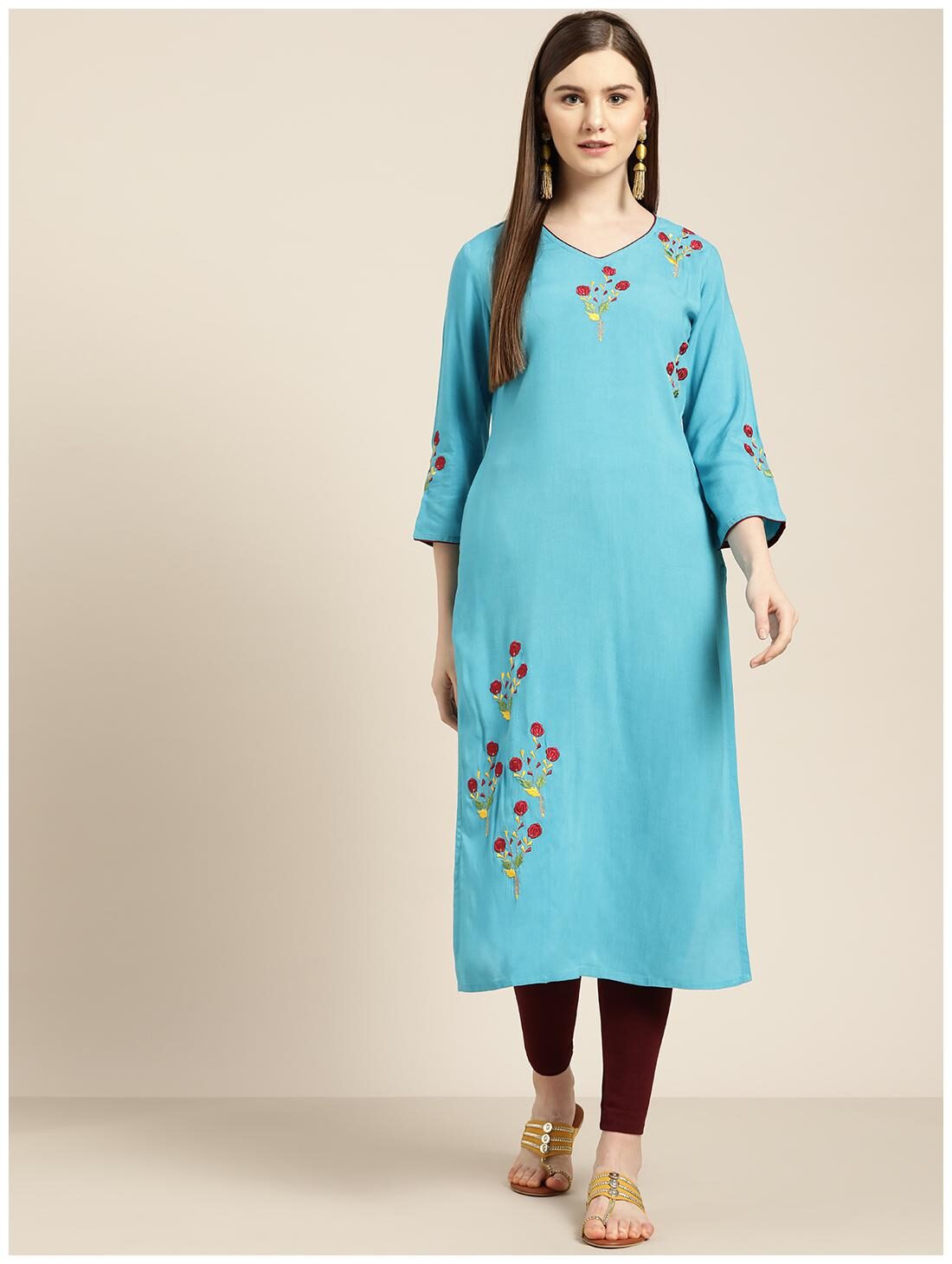 

Jaipur Kurti Women Blue Embroidered Straight Kurta