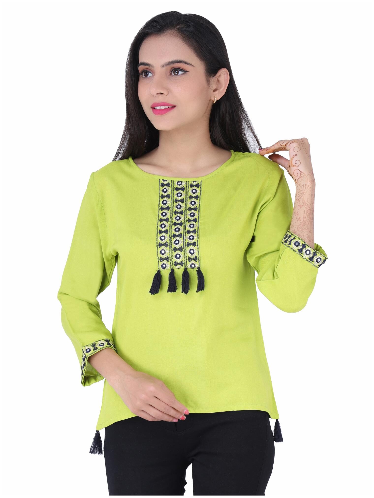 

Jaipuri Shop Women Embroidered Regular top - Green
