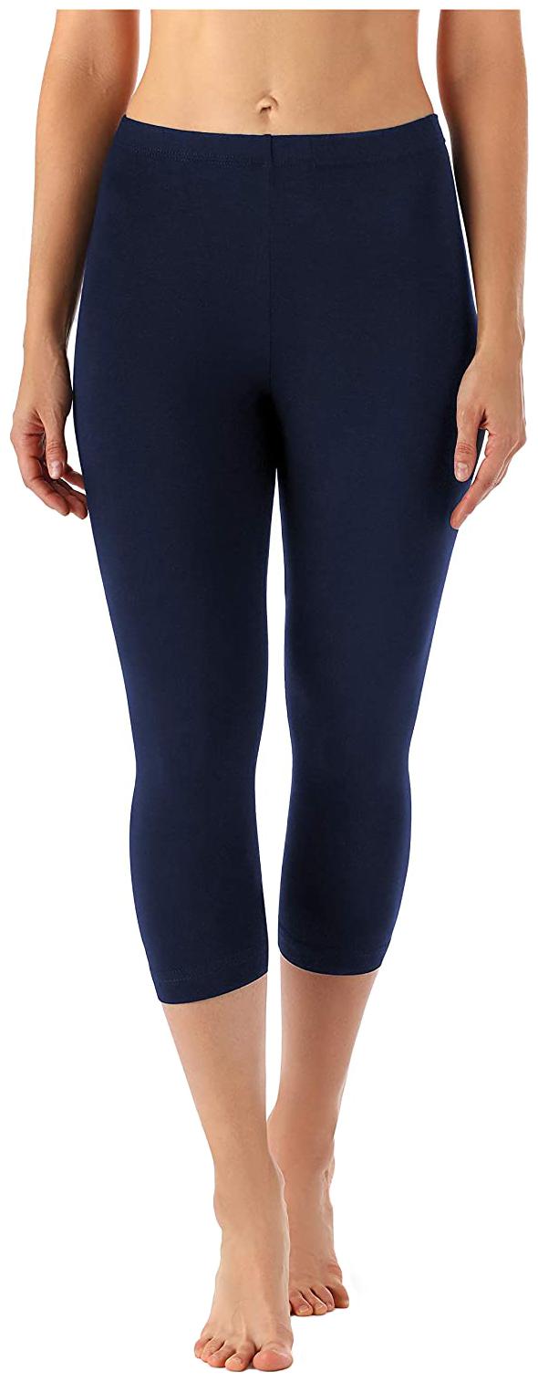 

Jakqo Women Navy Blue Cotton Solid Regular Capri