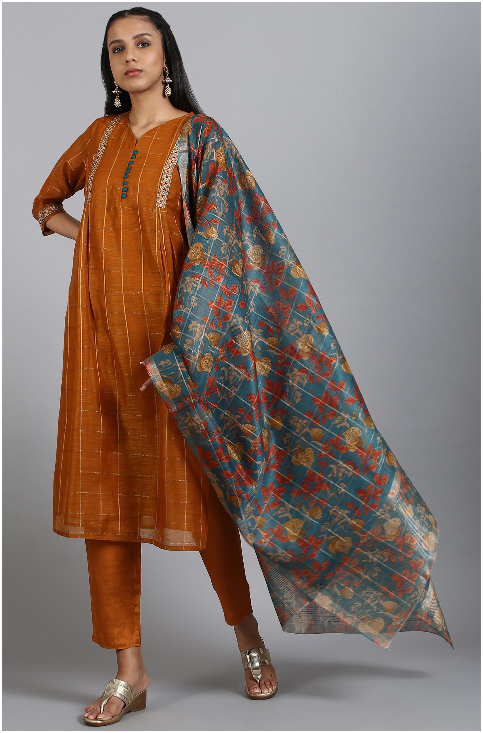 

Janasya Art Silk Brown Checkered Kurta For Women