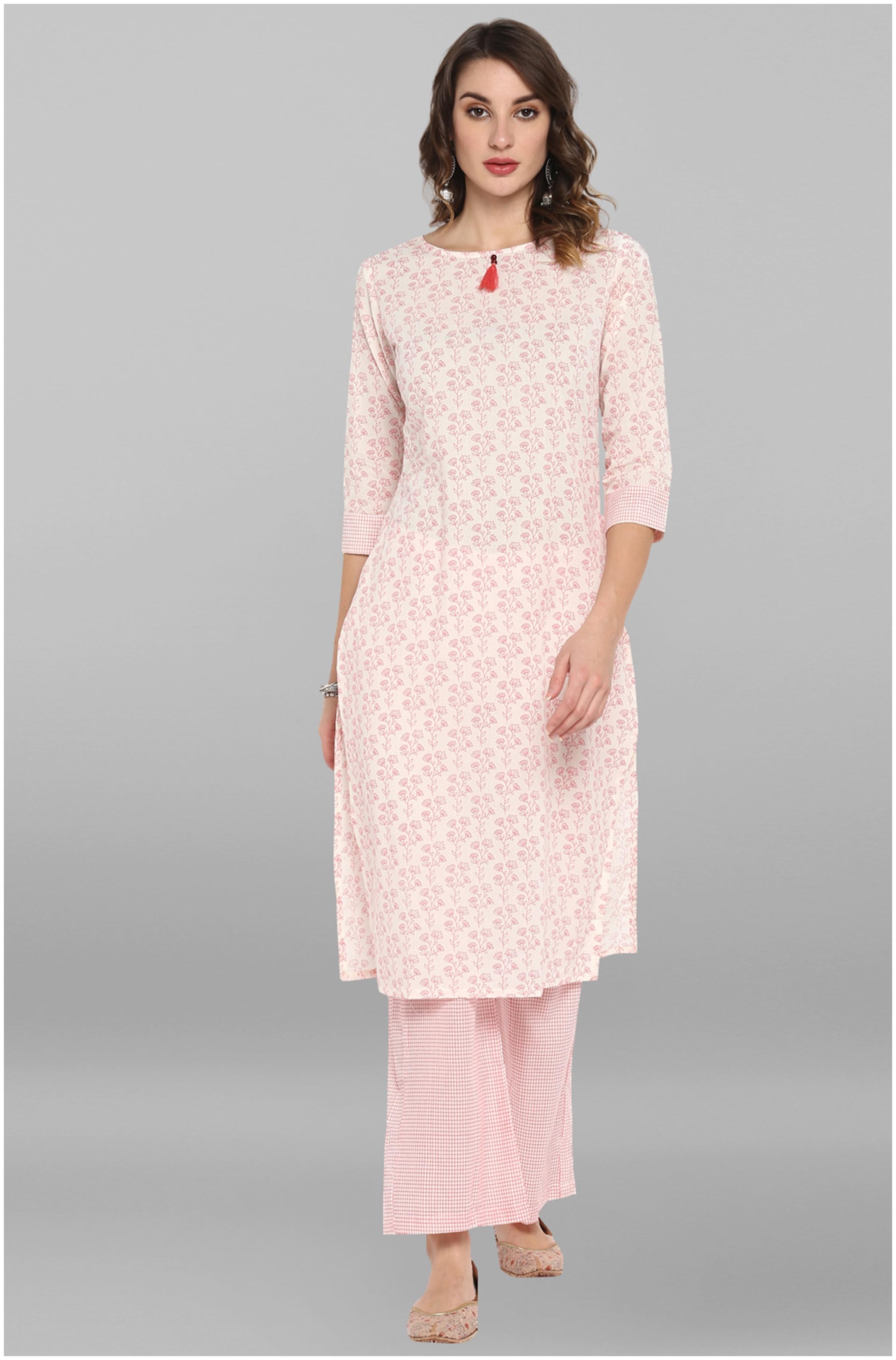 

Janasya Women White Floral Straight Kurta With Palazzo
