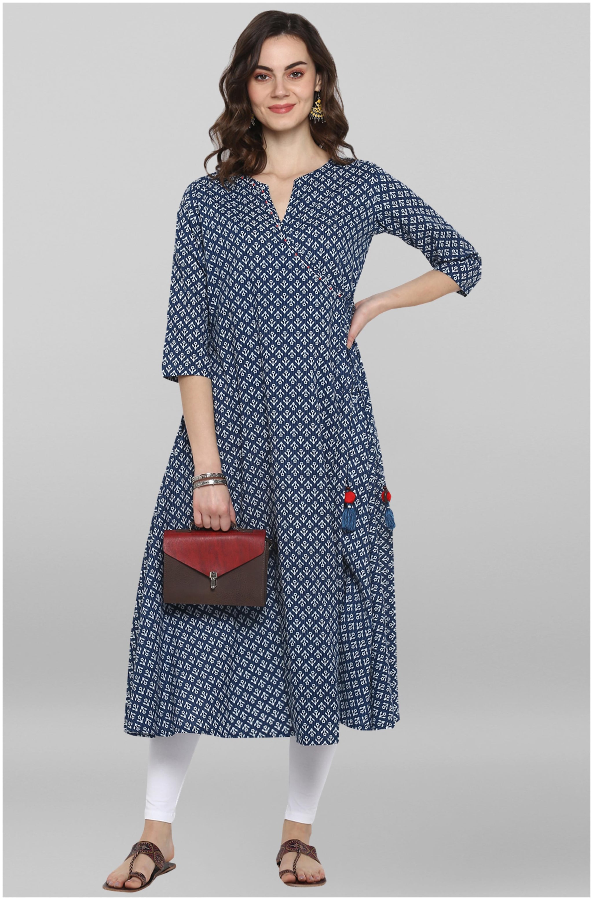 

Janasya Cotton Blend Printed Blue Kurti for Women