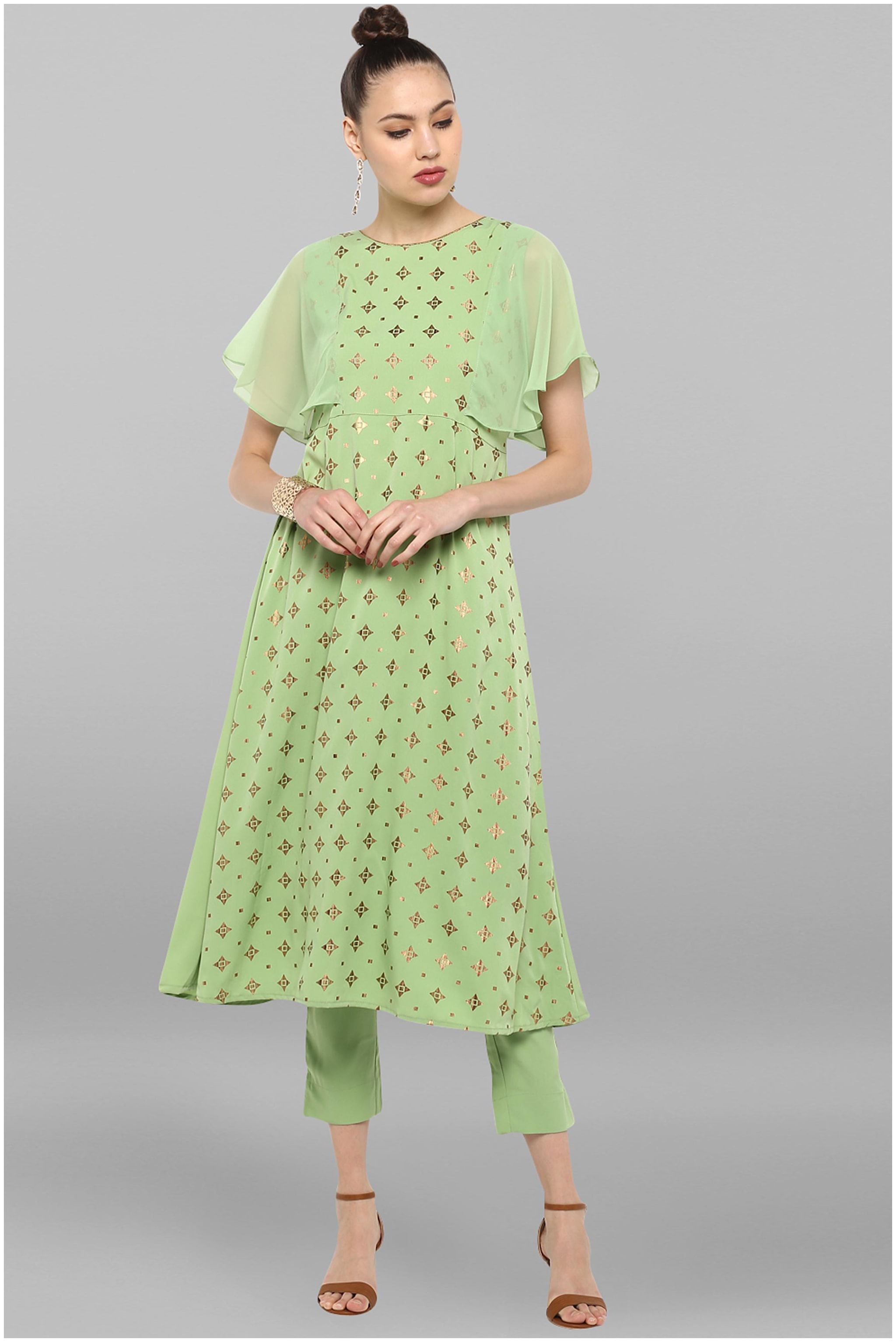 

Janasya Crepe Casual Kurta With Pants Green