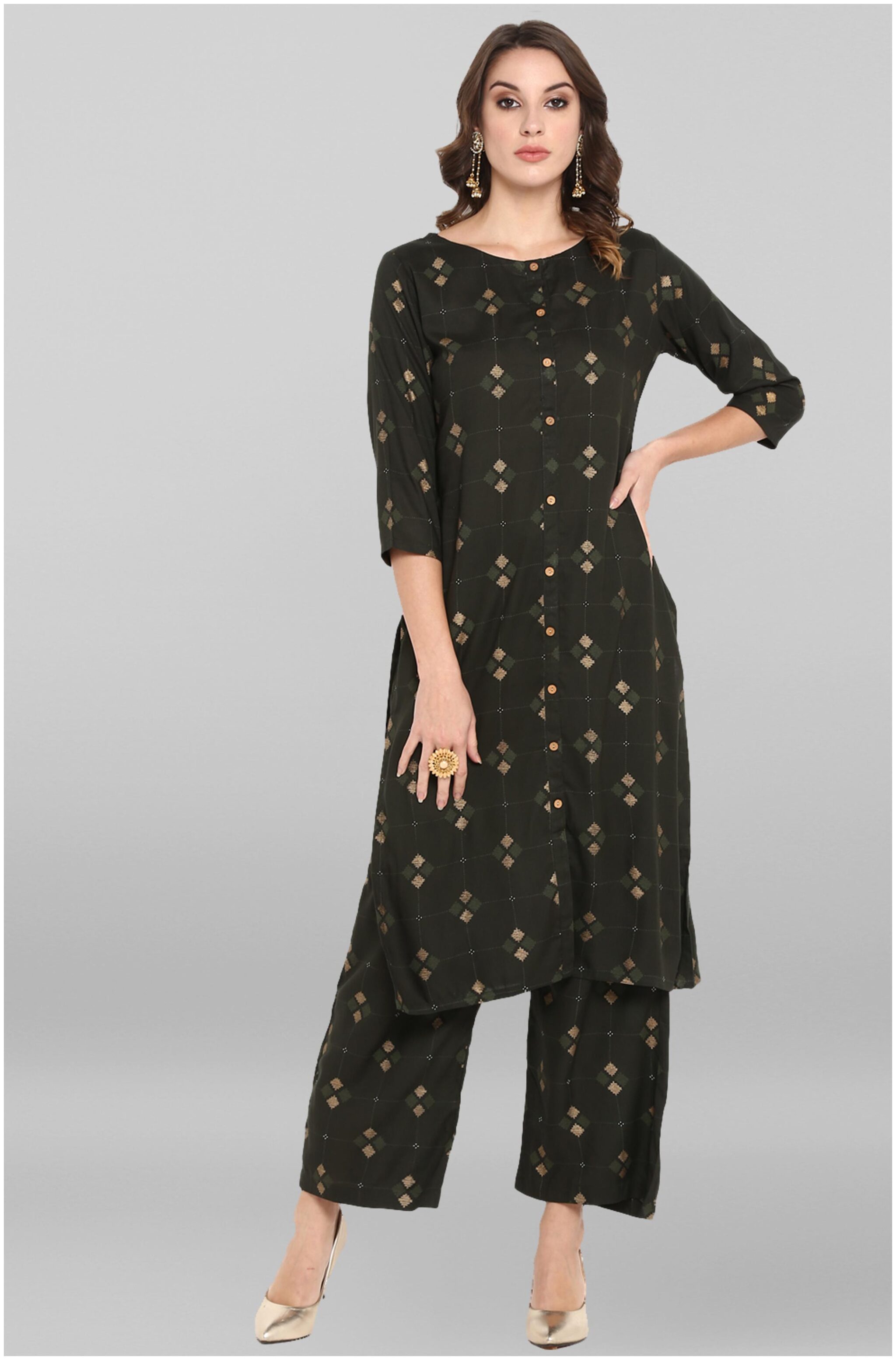 

Janasya Women Green Printed Straight Kurta With Palazzo