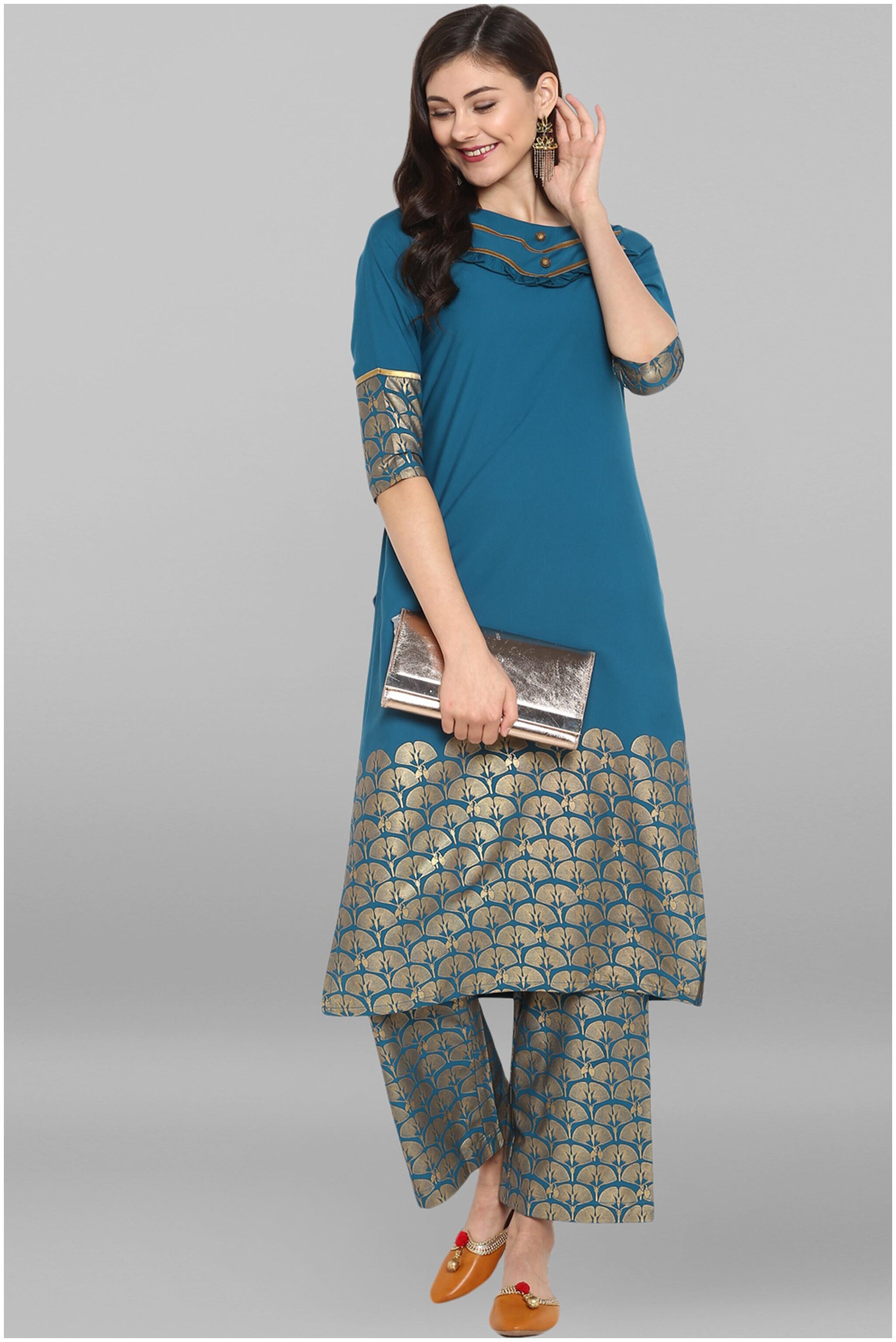 

Janasya Women Multi Printed Straight Kurta With Pants
