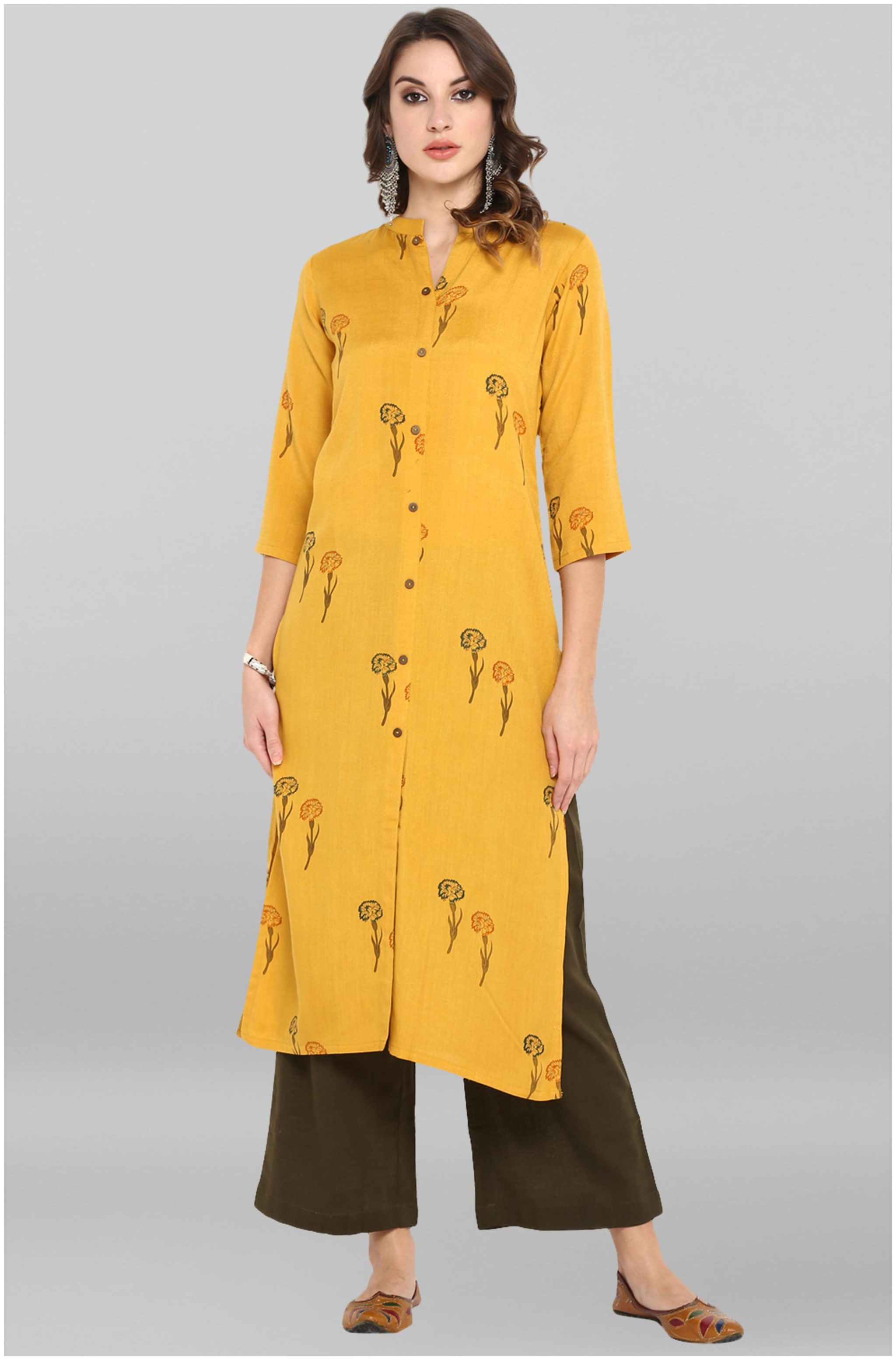 

Janasya Women Yellow Floral Straight Kurta With Palazzo