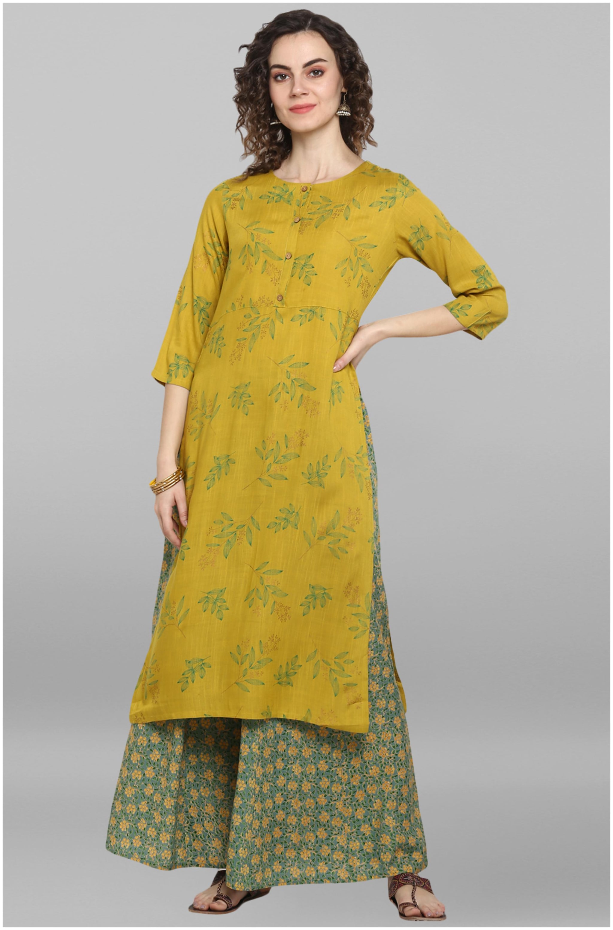 

Janasya Women Green Rayon Slub Kurta With Palazzo