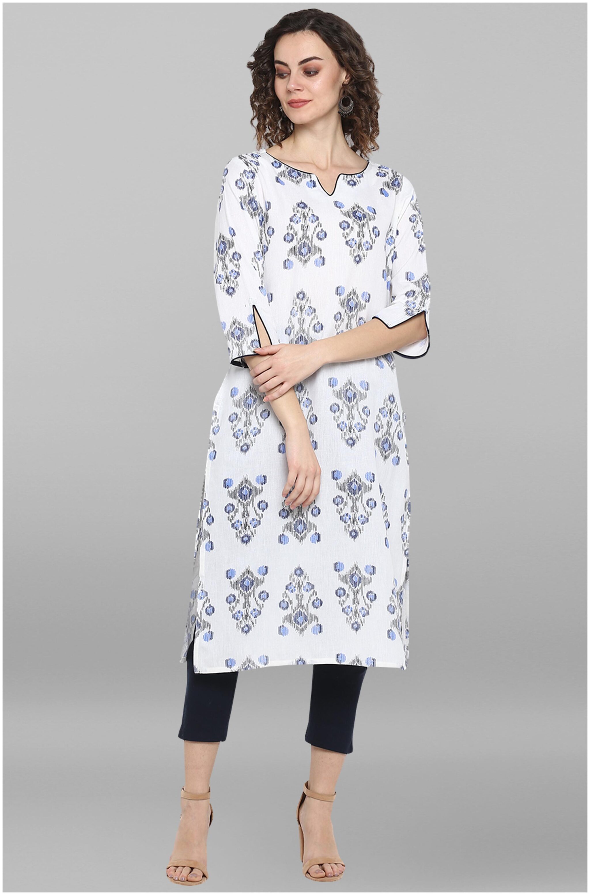 

Janasya Women White Geometric Straight Kurta