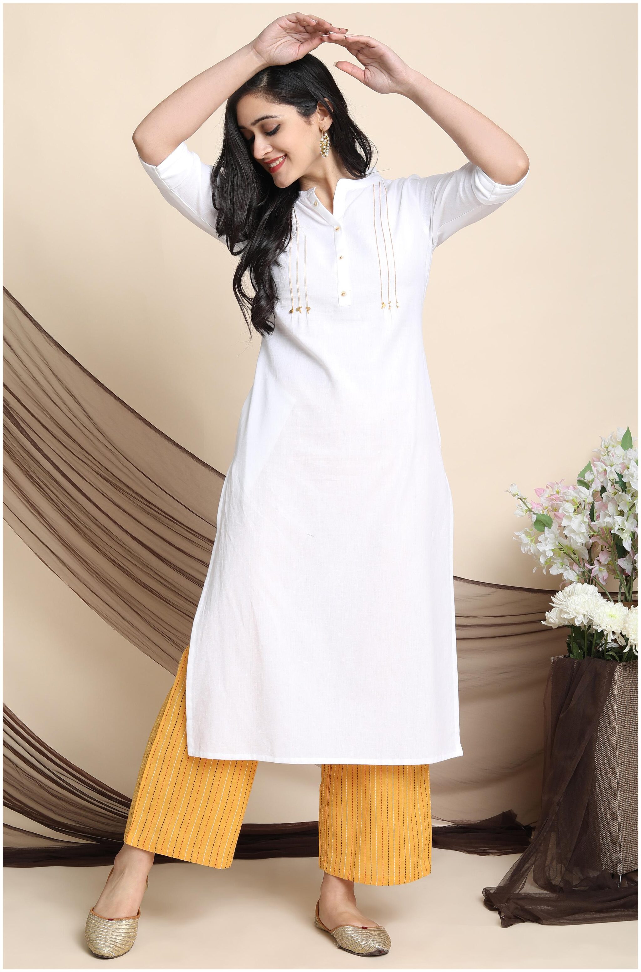 

Janasya Women White Solid Straight Kurta With Palazzo