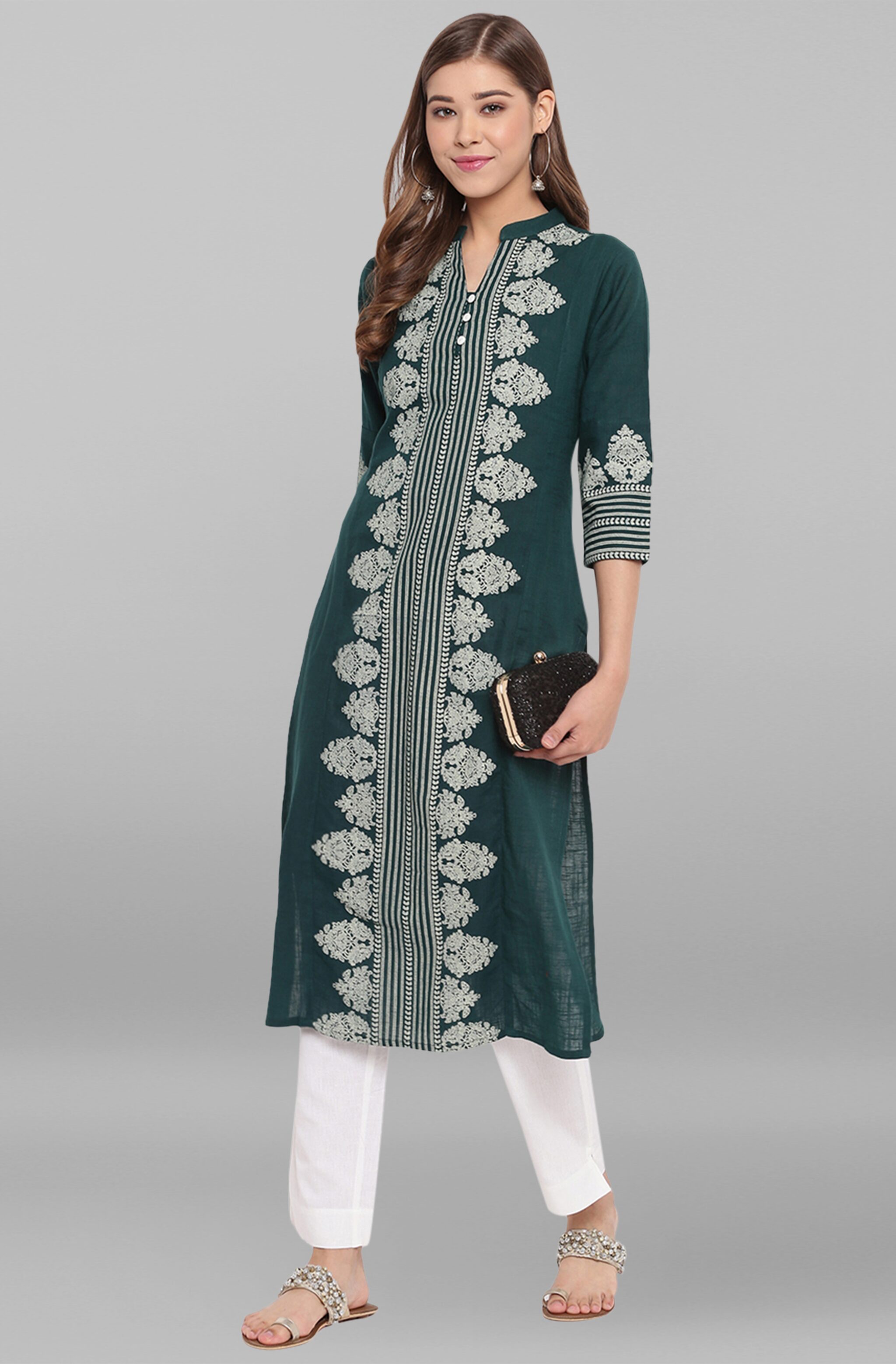 

Janasya Women Green Printed Straight Kurta