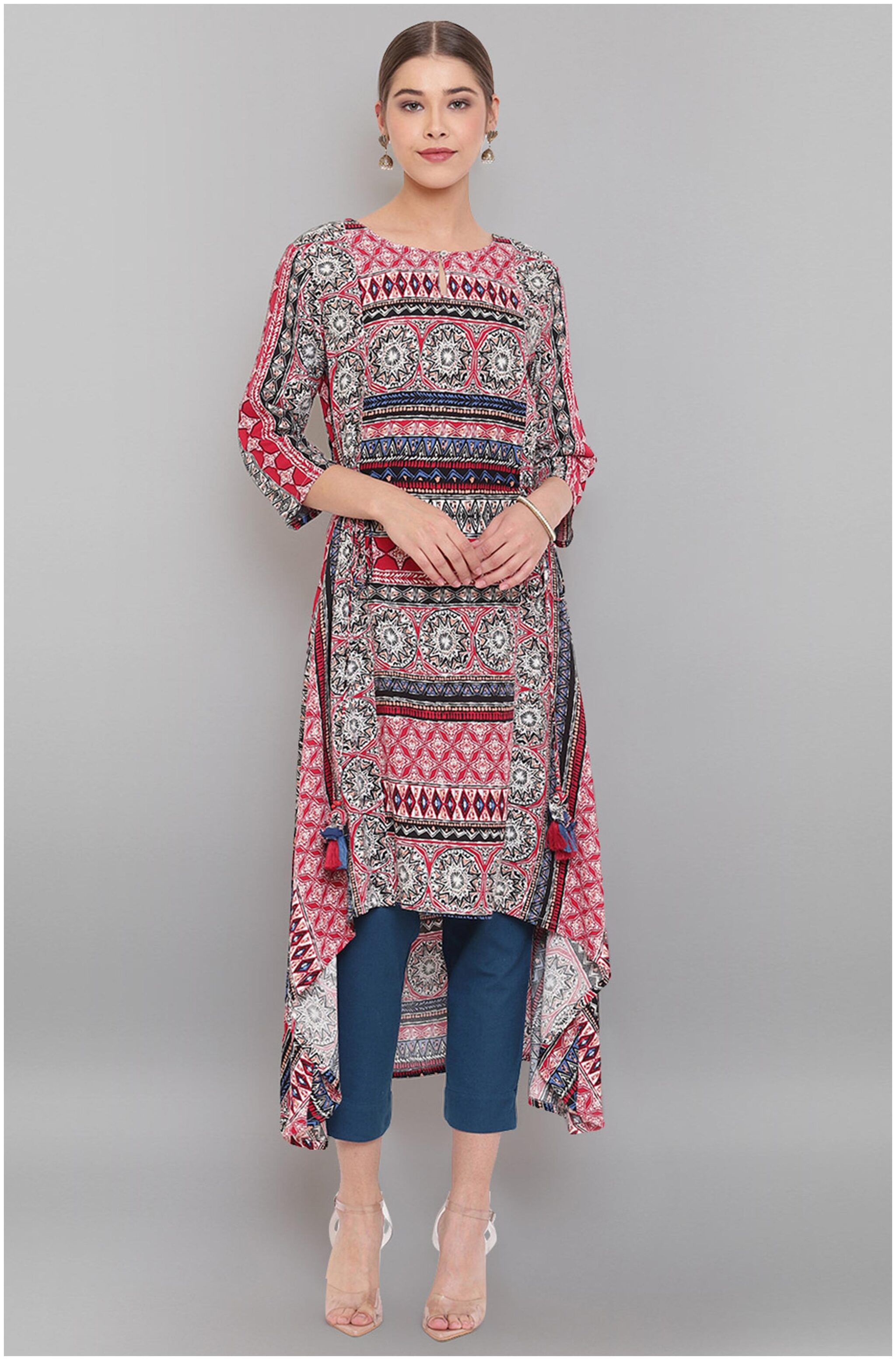 

Janasya Women Multi Printed Assymetrical Kurta