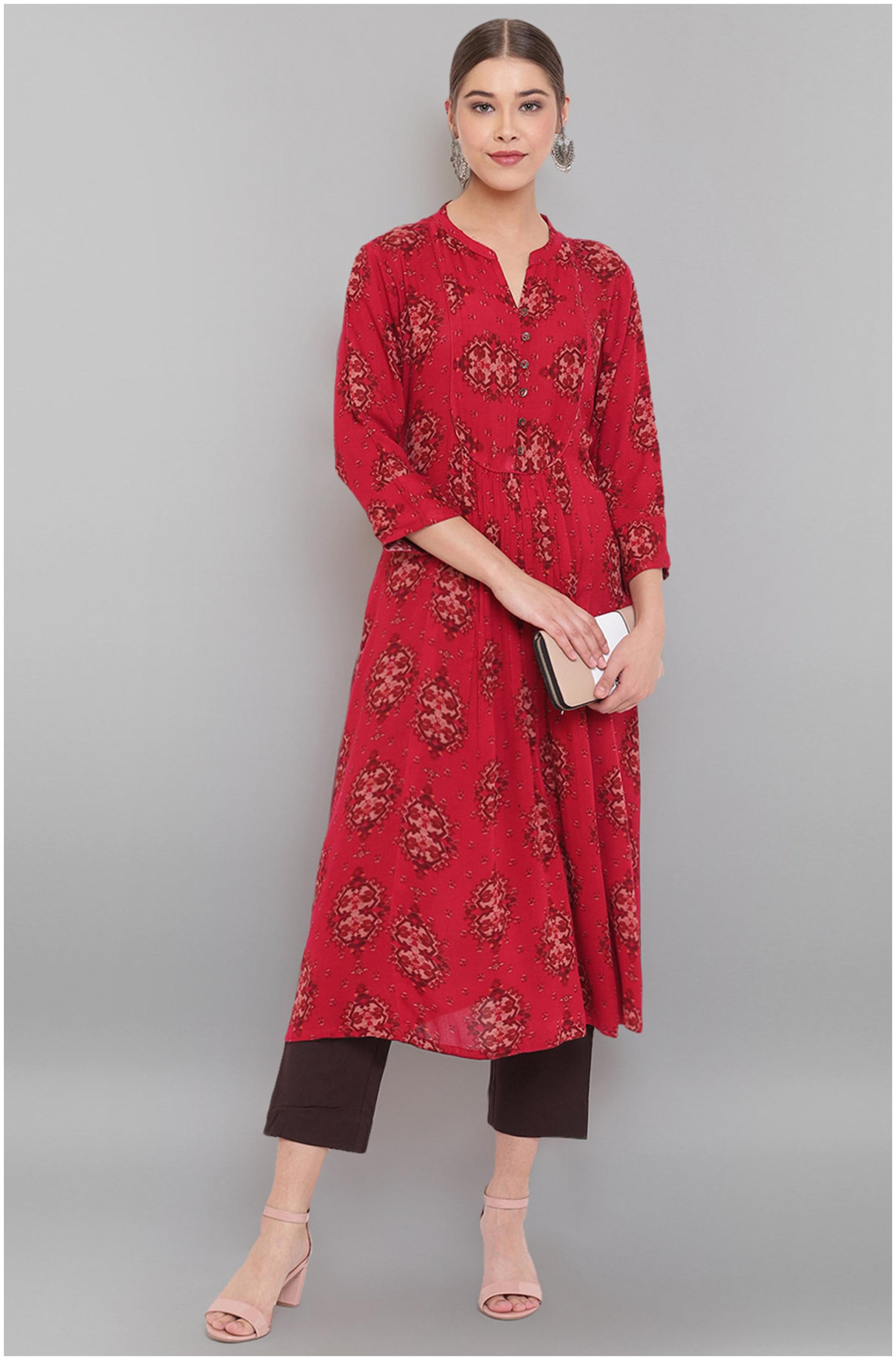 

Janasya Women Maroon Printed Regular Kurta