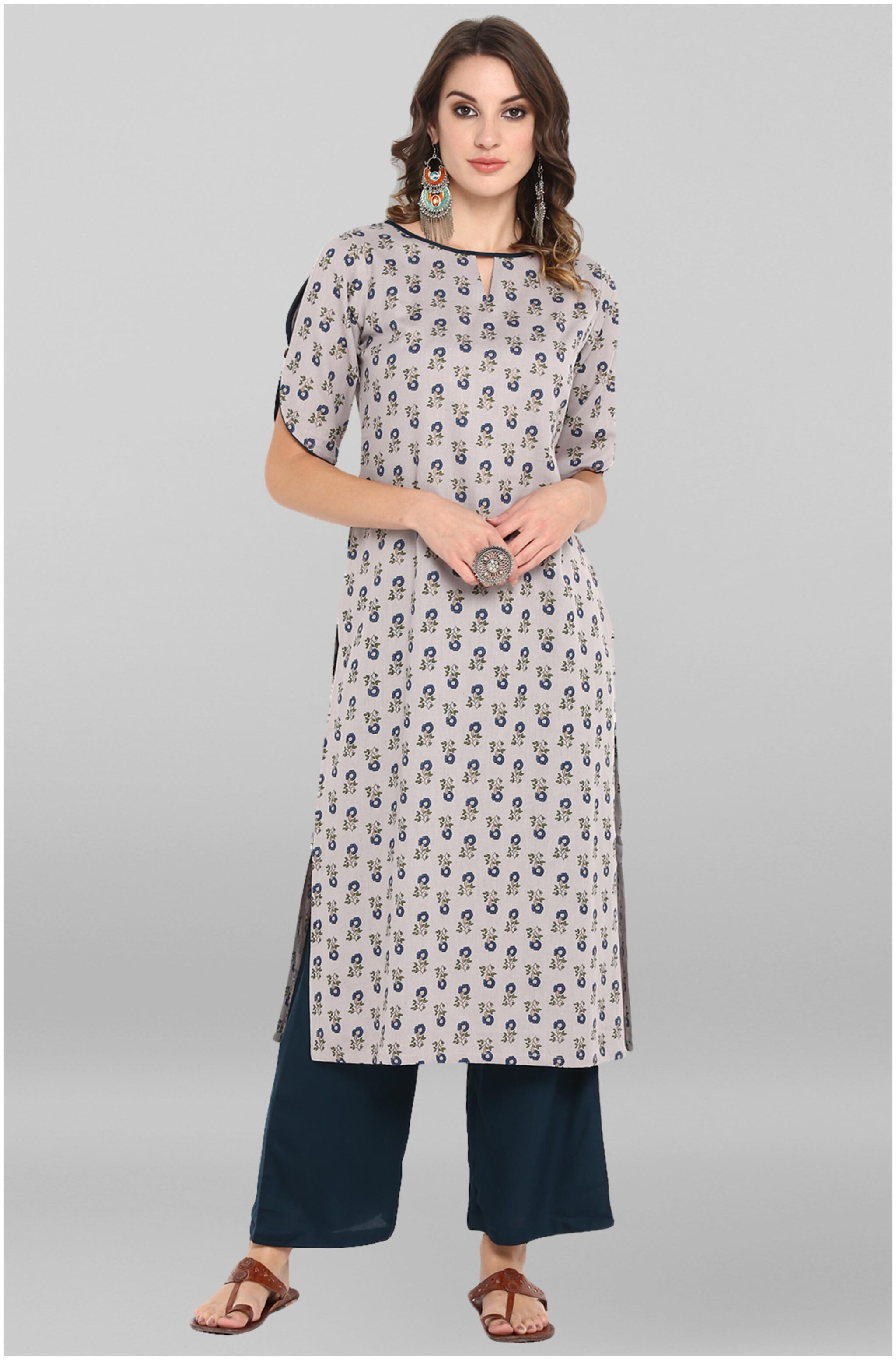 

Janasya Women Grey Floral Straight Kurta With Palazzo