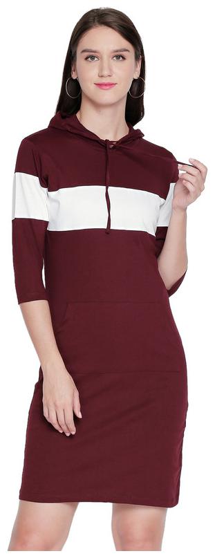 

Jhankhi Maroon White Colorblocked Bodycon dress
