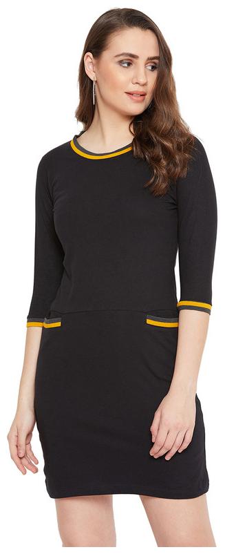 

Jhankhi Black Solid Bodycon dress