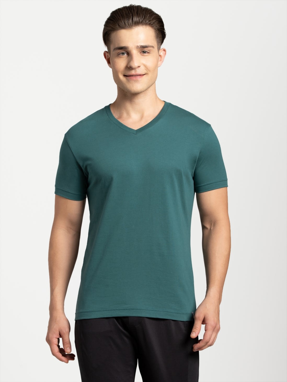 

Jockey Men Green Regular fit Cotton V neck T-Shirt - Pack Of 1