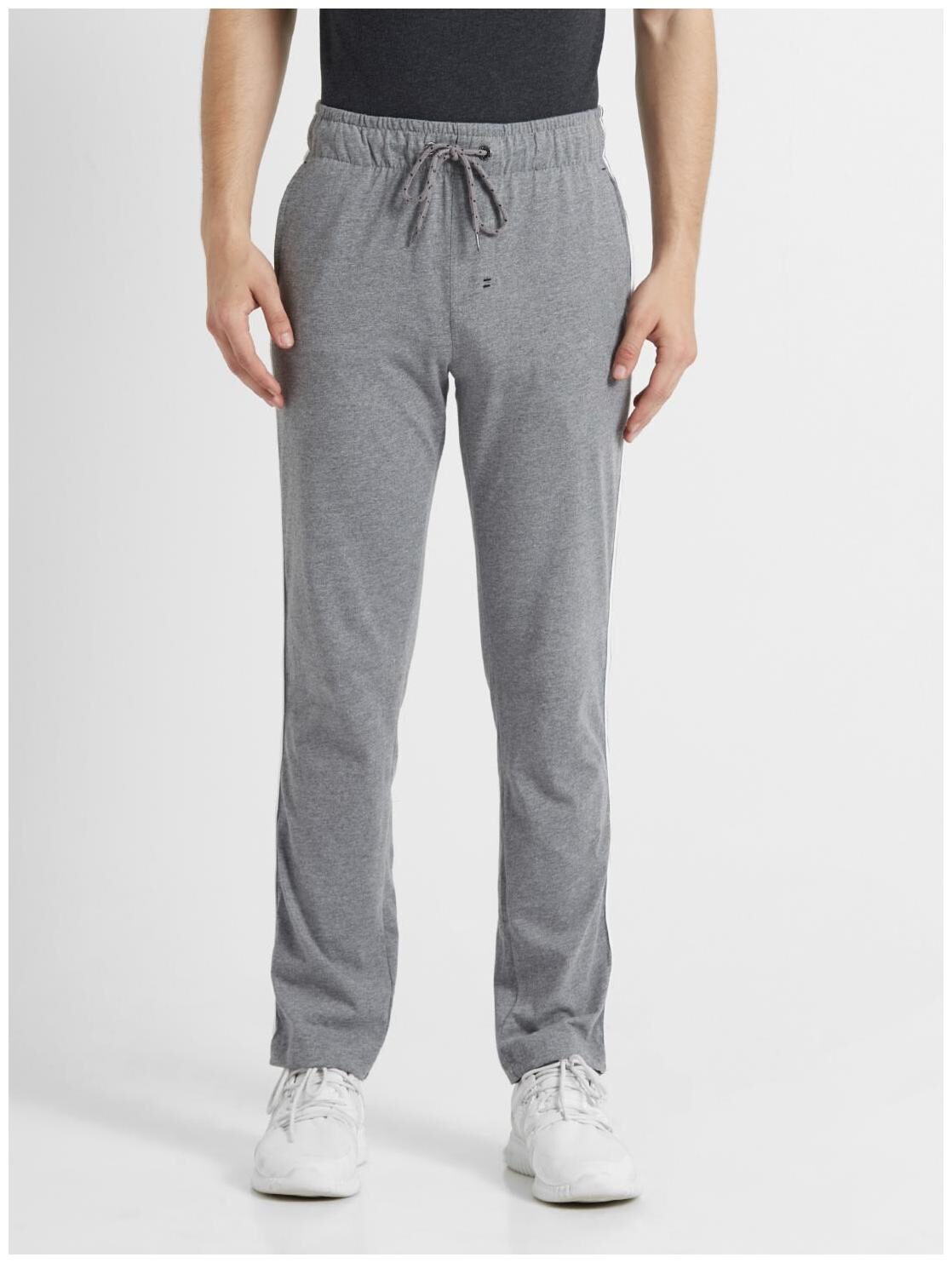 

Jockey Men Grey Solid Regular fit Track pants