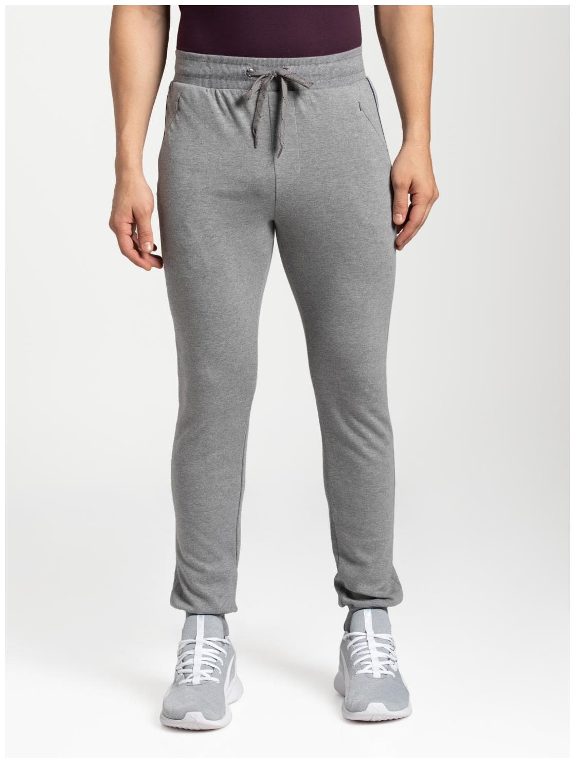 

Jockey Men Grey Solid Slim fit Joggers