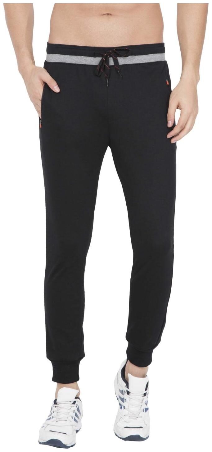 

Jockey Men Black Solid Slim fit Joggers