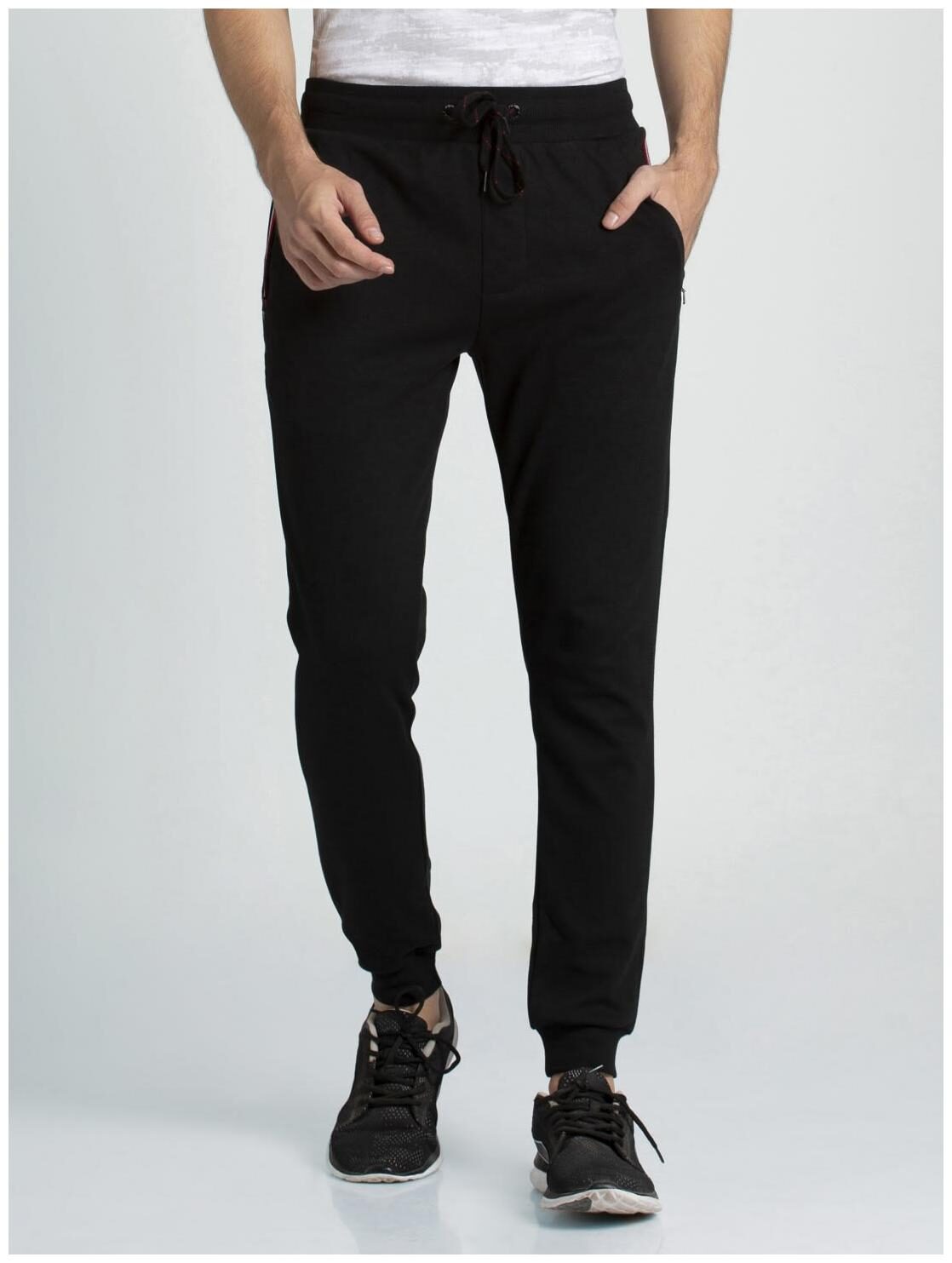 

Jockey Men Black Solid Slim fit Joggers