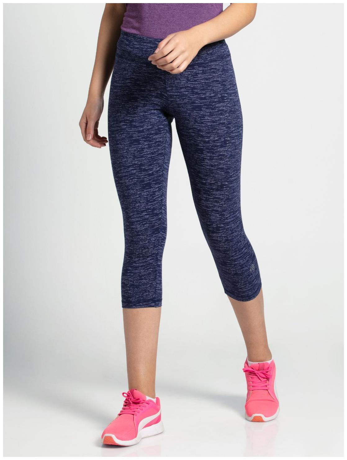 

Jockey Women Printed Regular capri - Blue