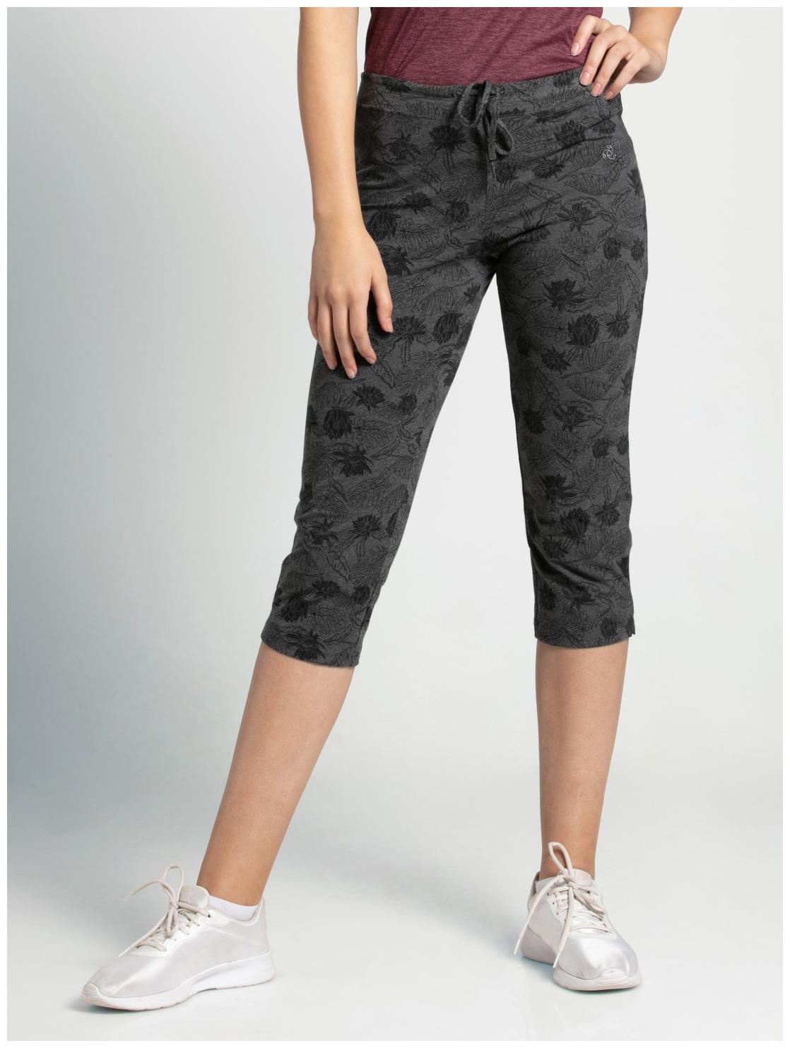 

Jockey Women Printed Regular capri - Grey
