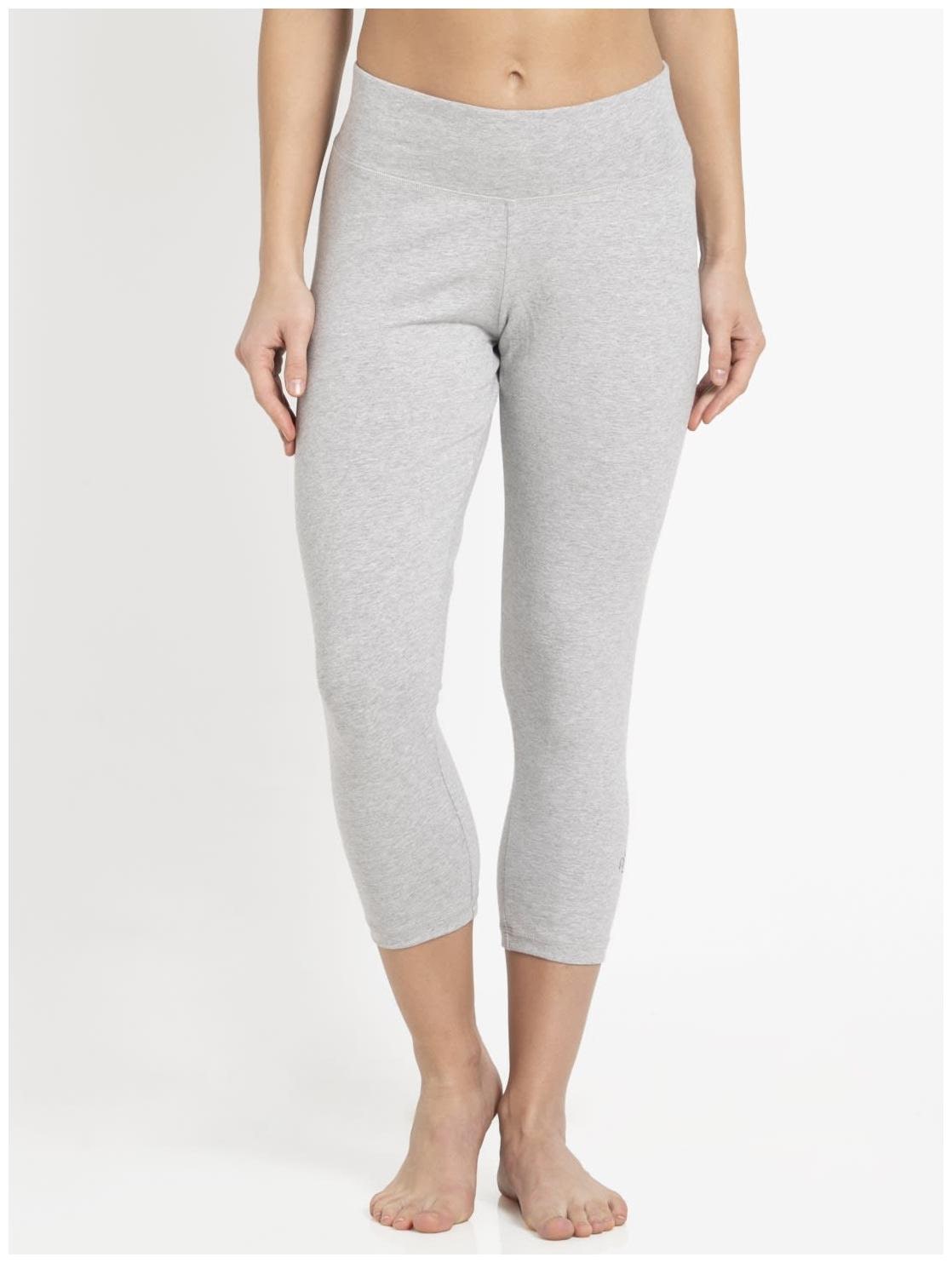 

Jockey Women Solid Regular capri - Grey