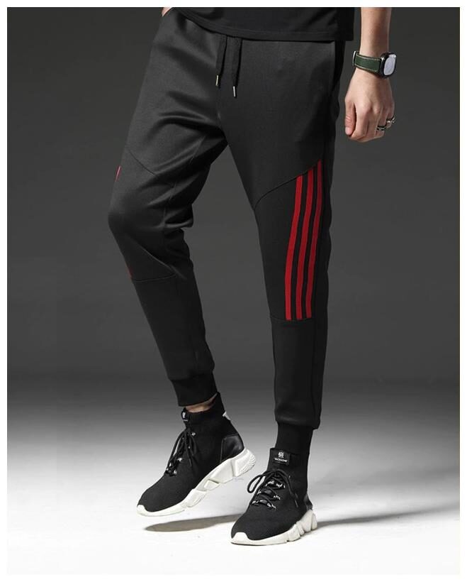 

JOGGERS PARK Men Black Solid Slim fit Joggers