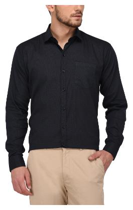 

Jugend Men Slim fit Formal Shirt - Black