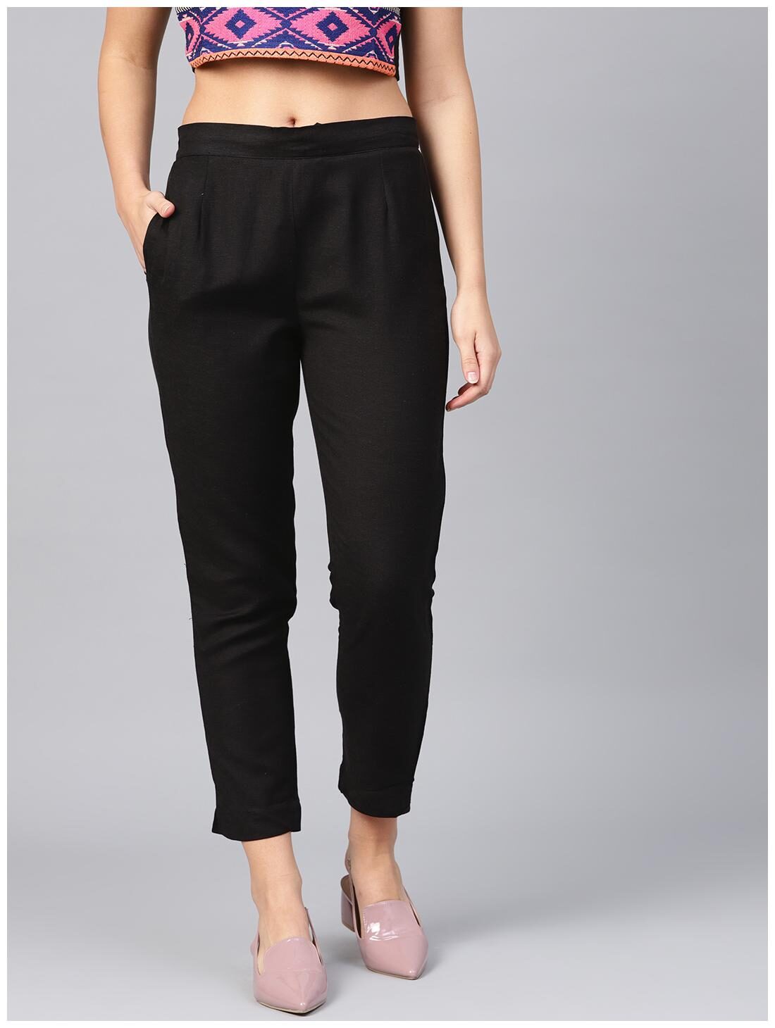 

Juniper Women Black Slim fit Regular pants