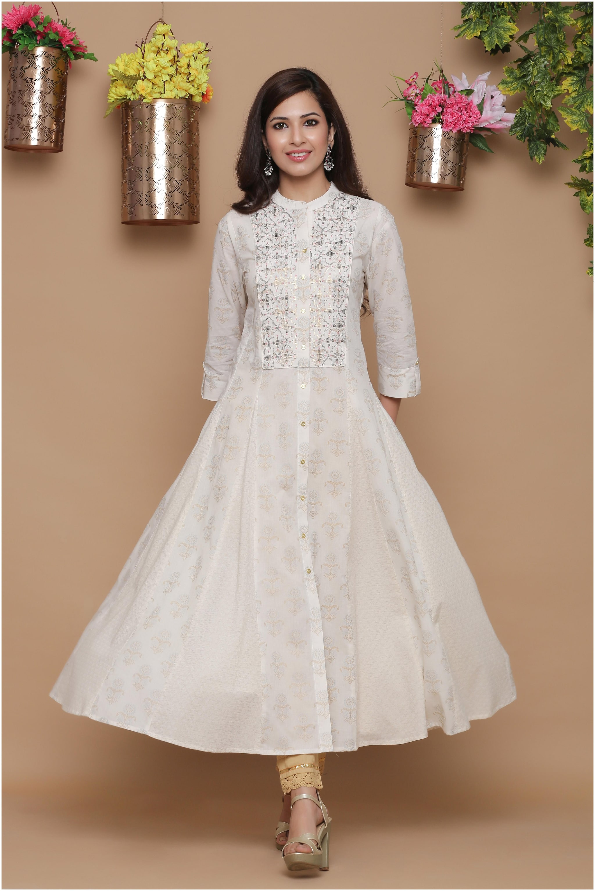 

Juniper Women Cream Embroidered Fit and Flare Kurta