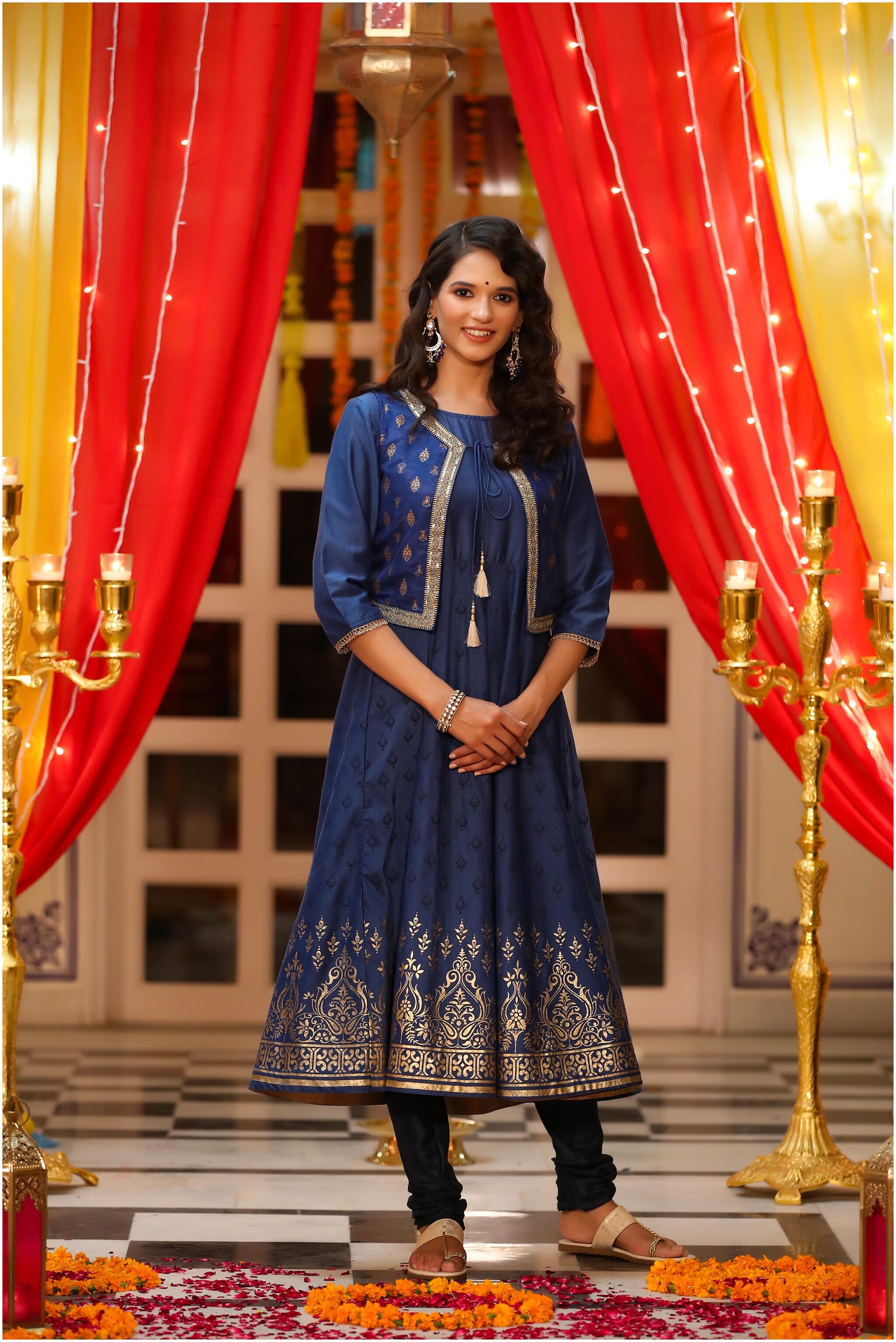 

Juniper Women Blue Printed Anarkali Kurta