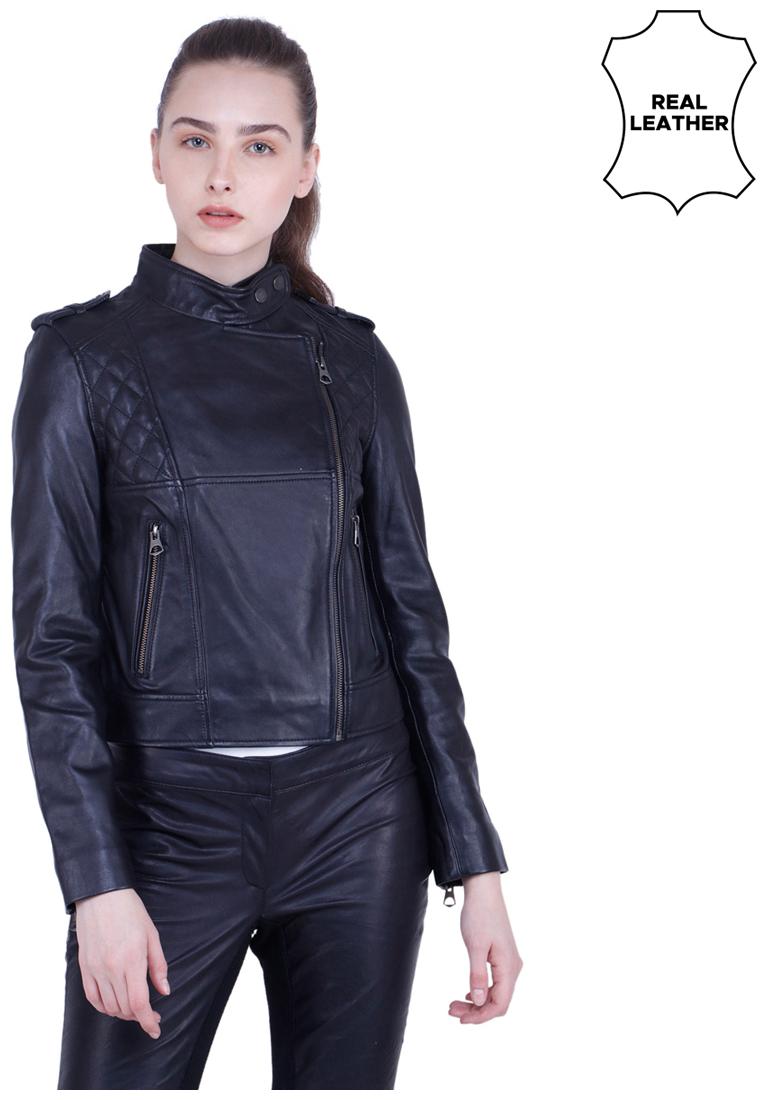 

Justanned Women Solid Biker Jacket - Black
