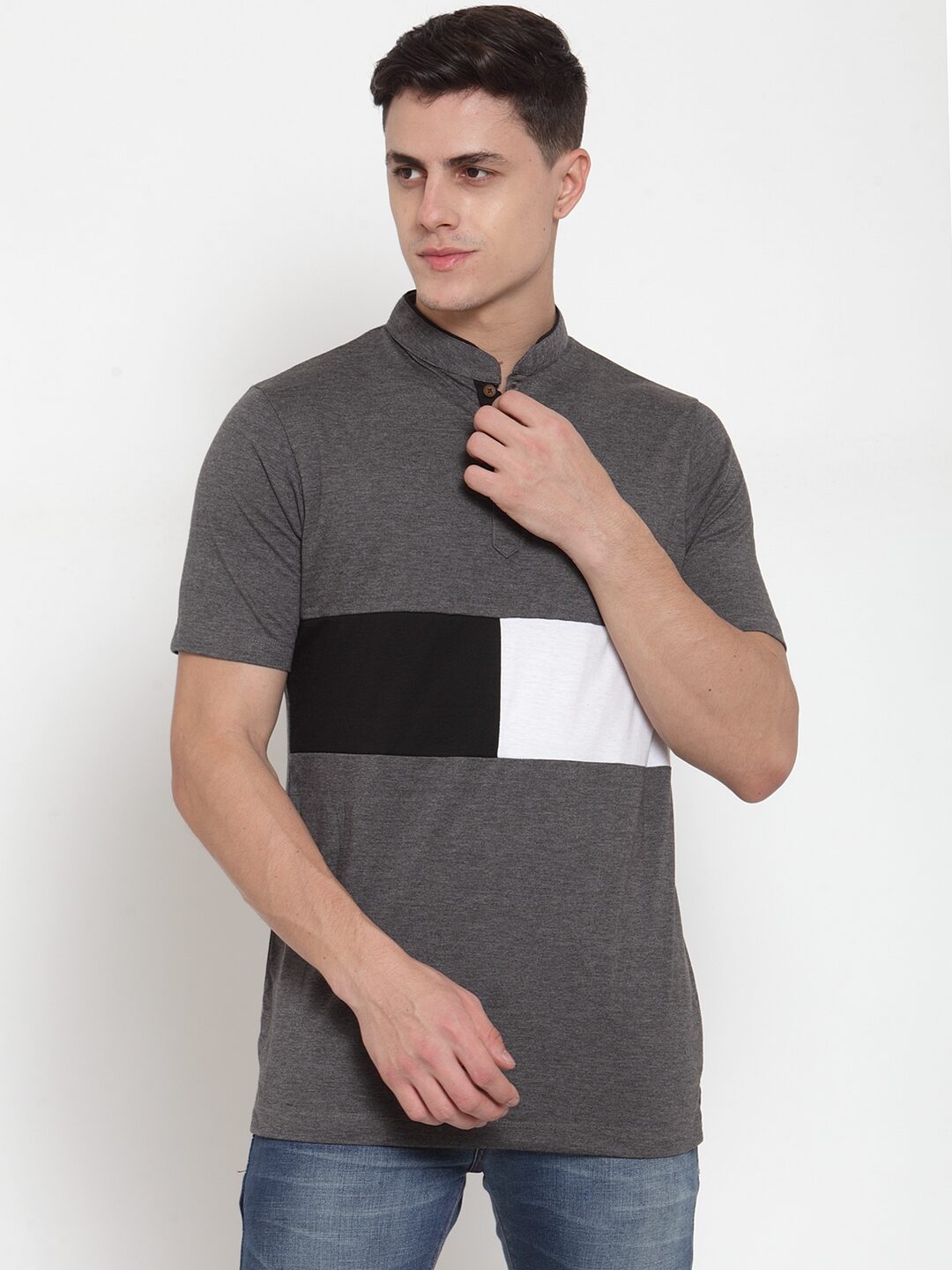 

Kalt Men Multi Regular fit Cotton Blend Mandarin collar T-Shirt - Pack Of 1