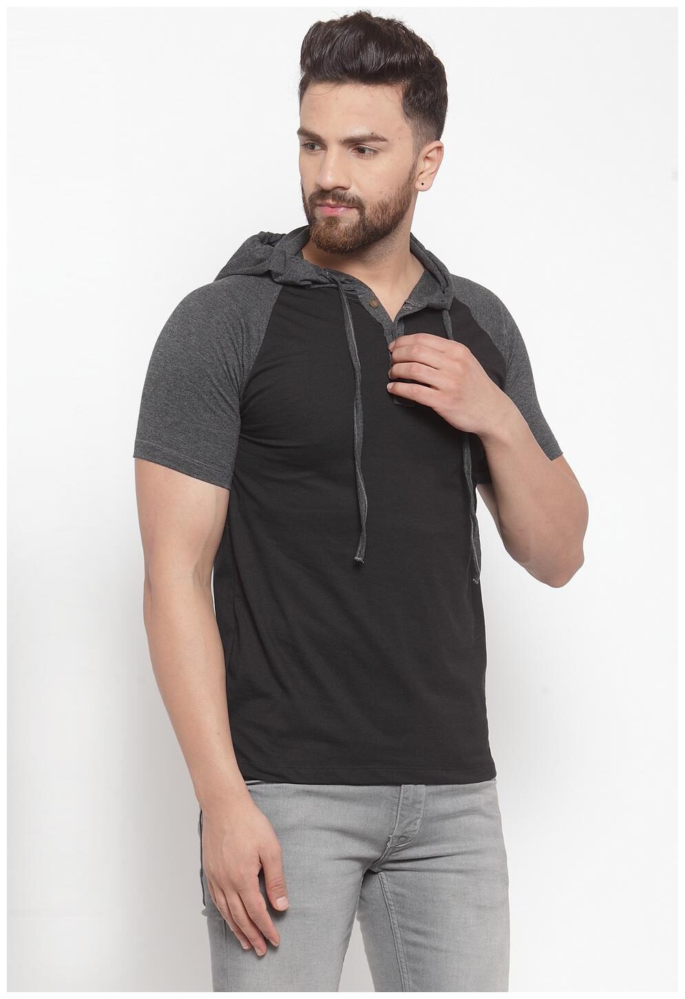 

Kalt Men Multi Regular fit Cotton Blend Hood T-Shirt - Pack Of 1