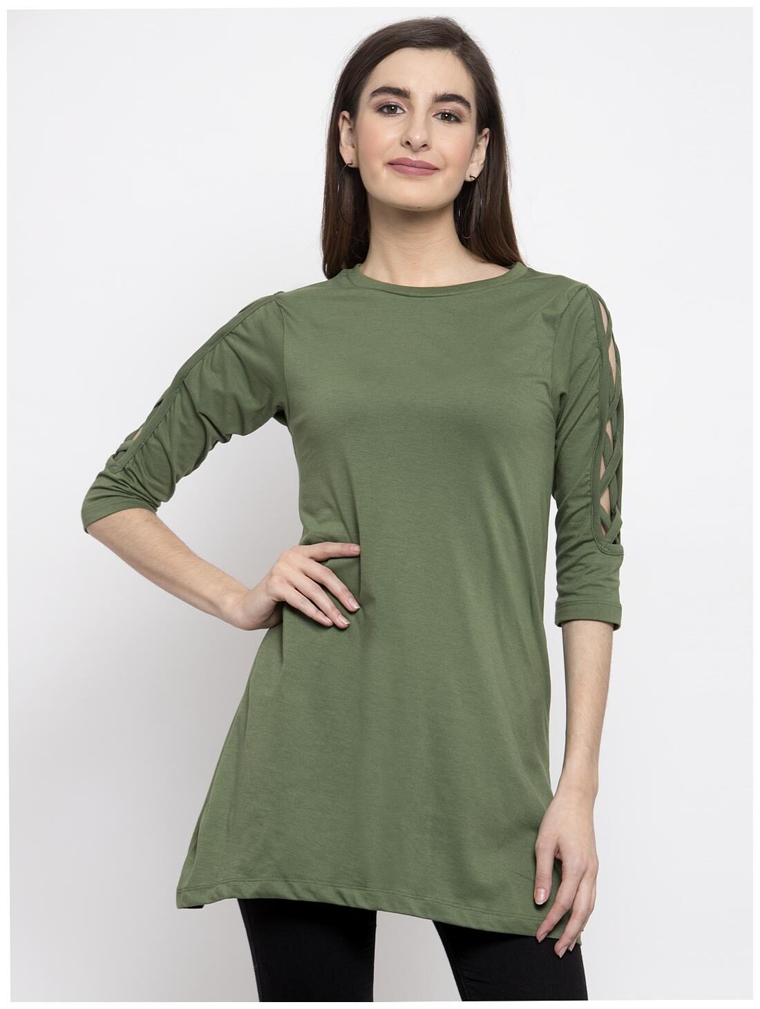 

Kalt Women Solid Regular tunic - Green