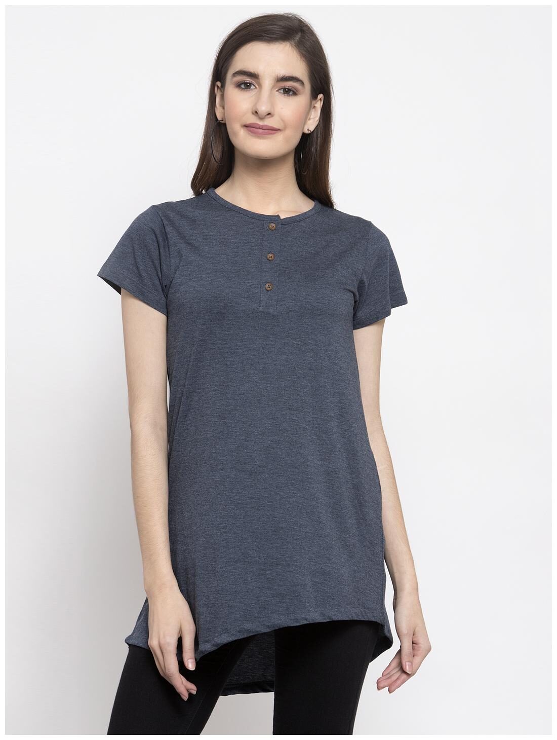 

Kalt Women Solid Regular tunic - Blue