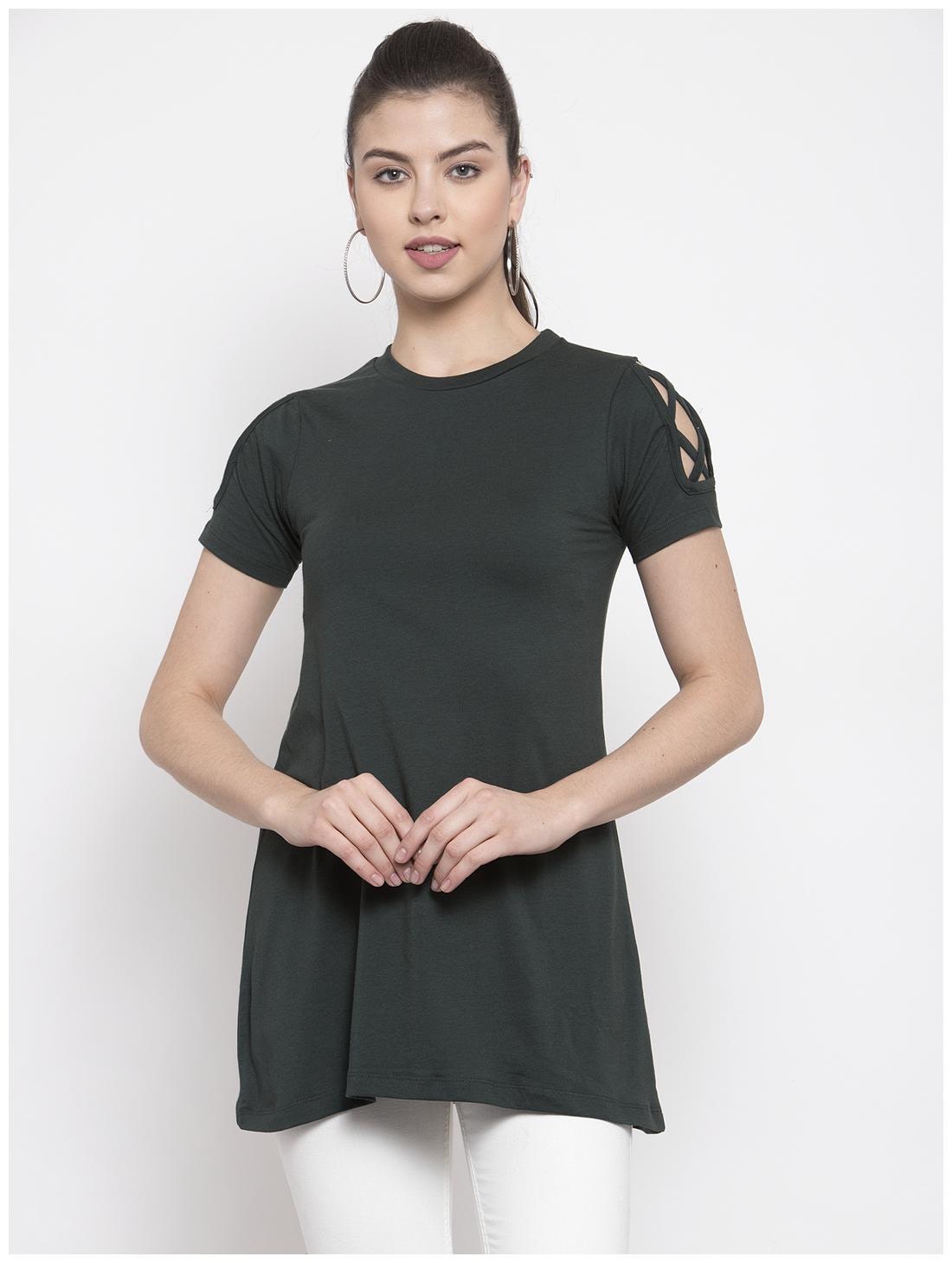 

Kalt Women Solid Regular tunic - Green