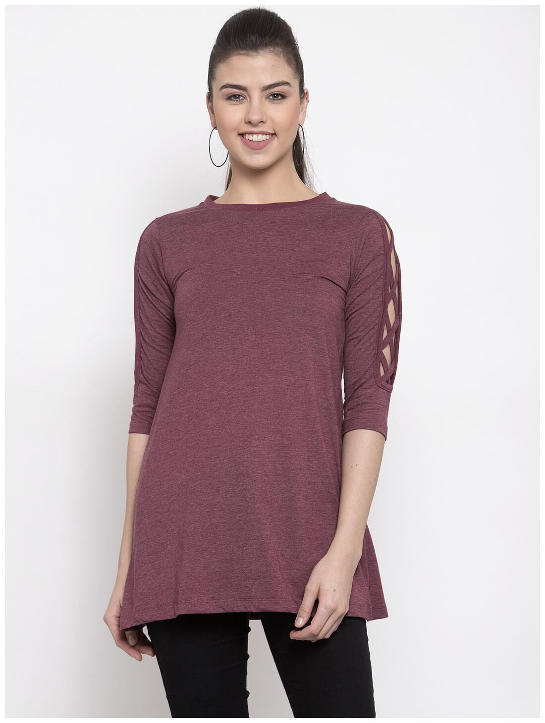 

Kalt Women Solid Regular tunic - Maroon