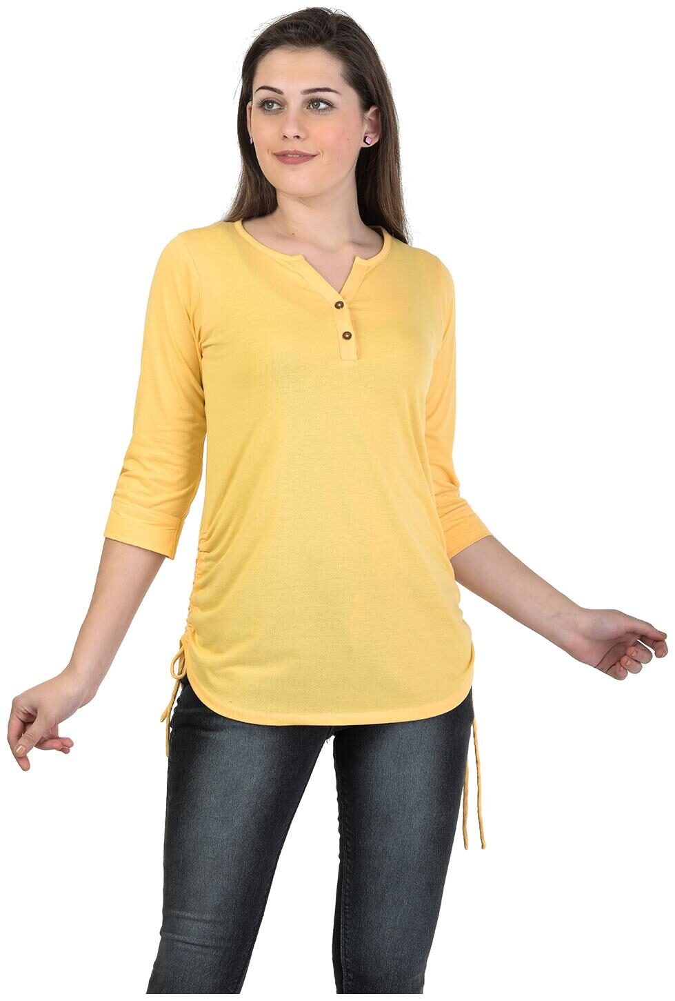 

Kalt Women Solid Regular tunic - Yellow