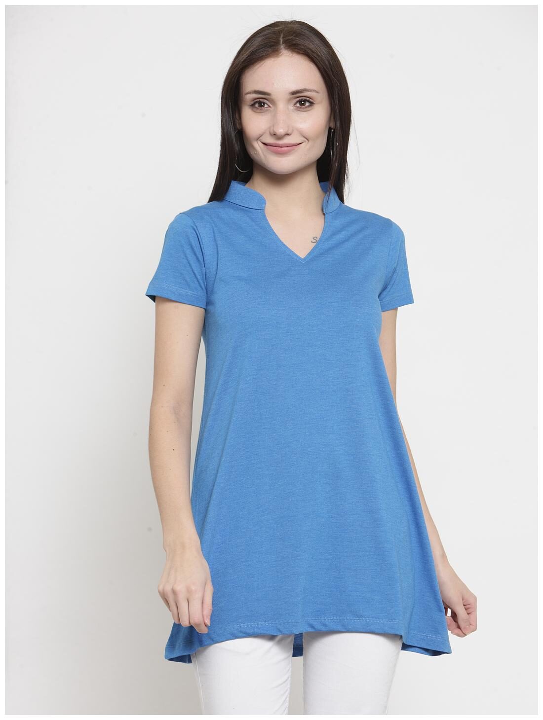 

Kalt Women Solid Regular tunic - Blue