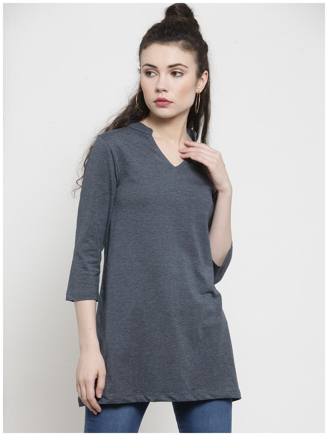 

Kalt Women Solid Regular tunic - Blue