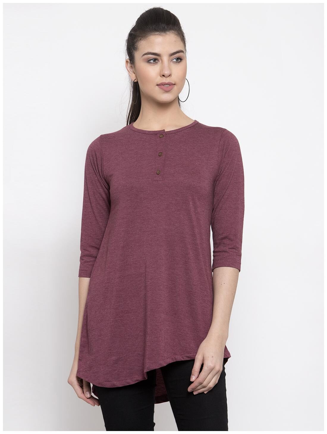 

Kalt Women Solid Regular tunic - Maroon