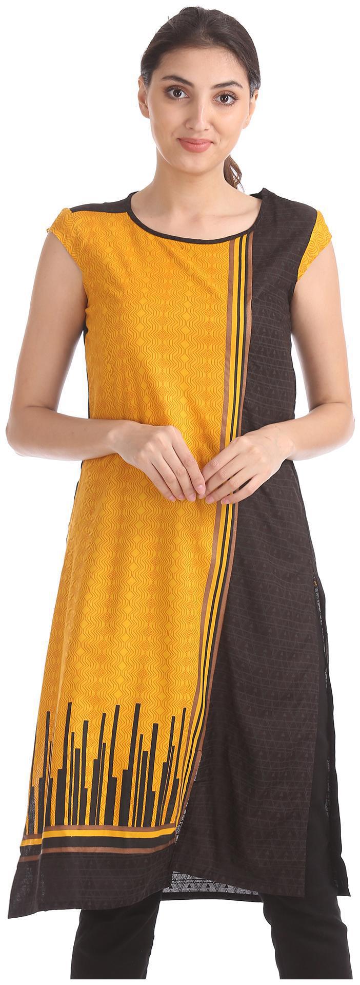 

Karigari Women Yellow Printed Straight Kurta