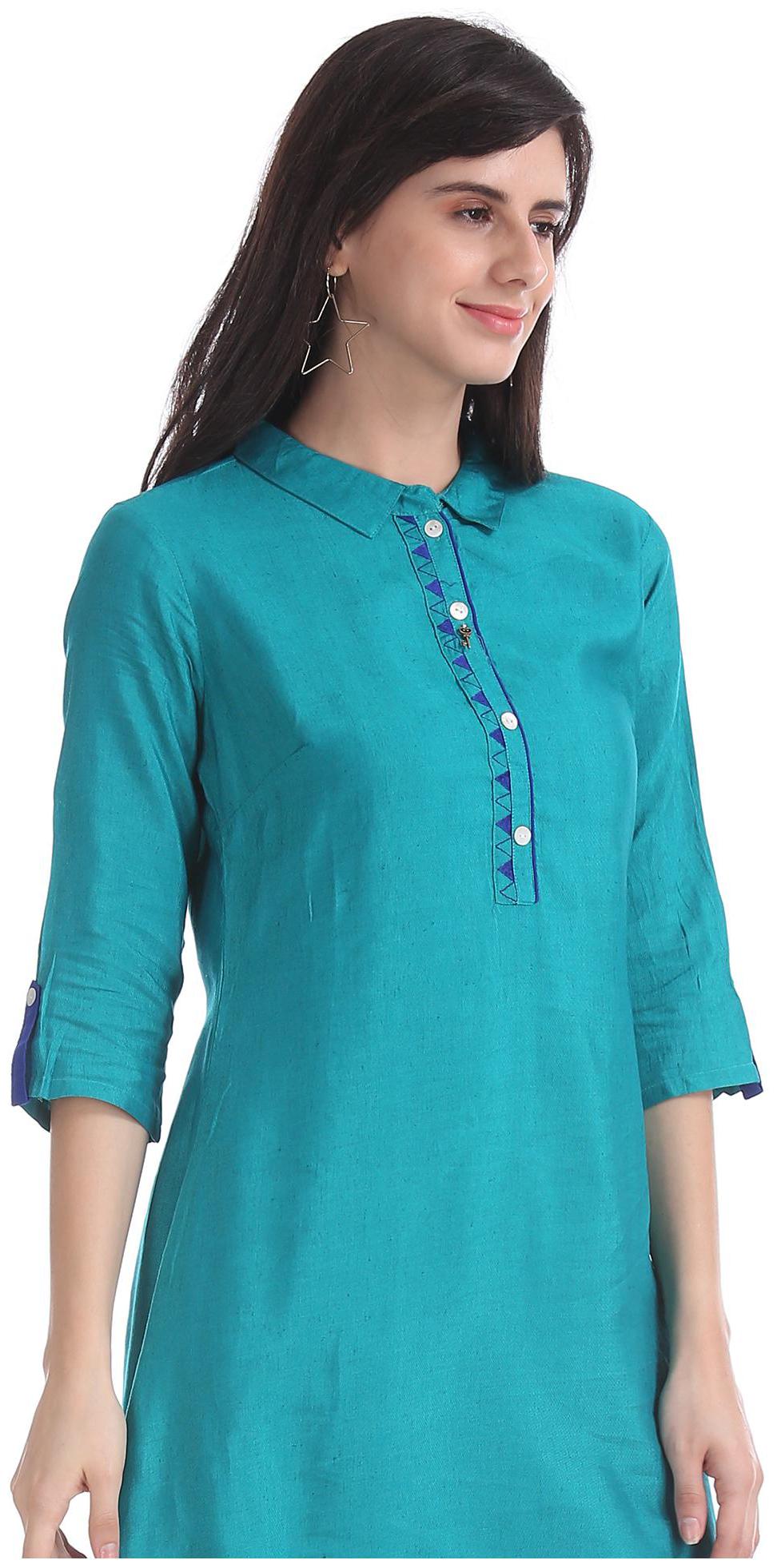 

Karigari Women Green Solid Straight Kurta