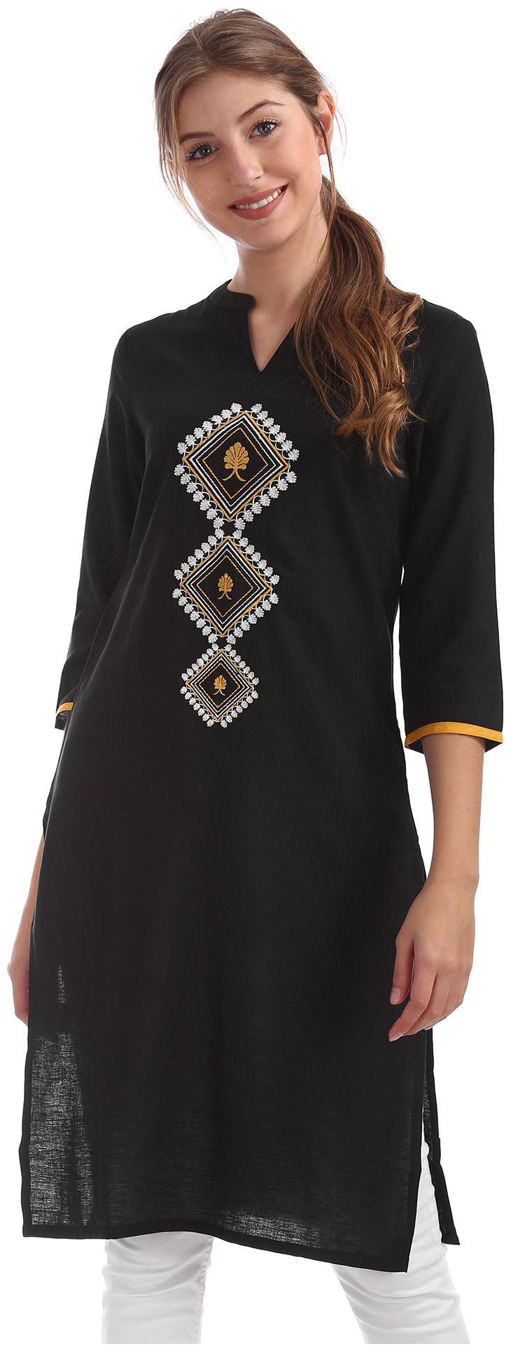 

Karigari Women Black Embroidered Straight Kurta