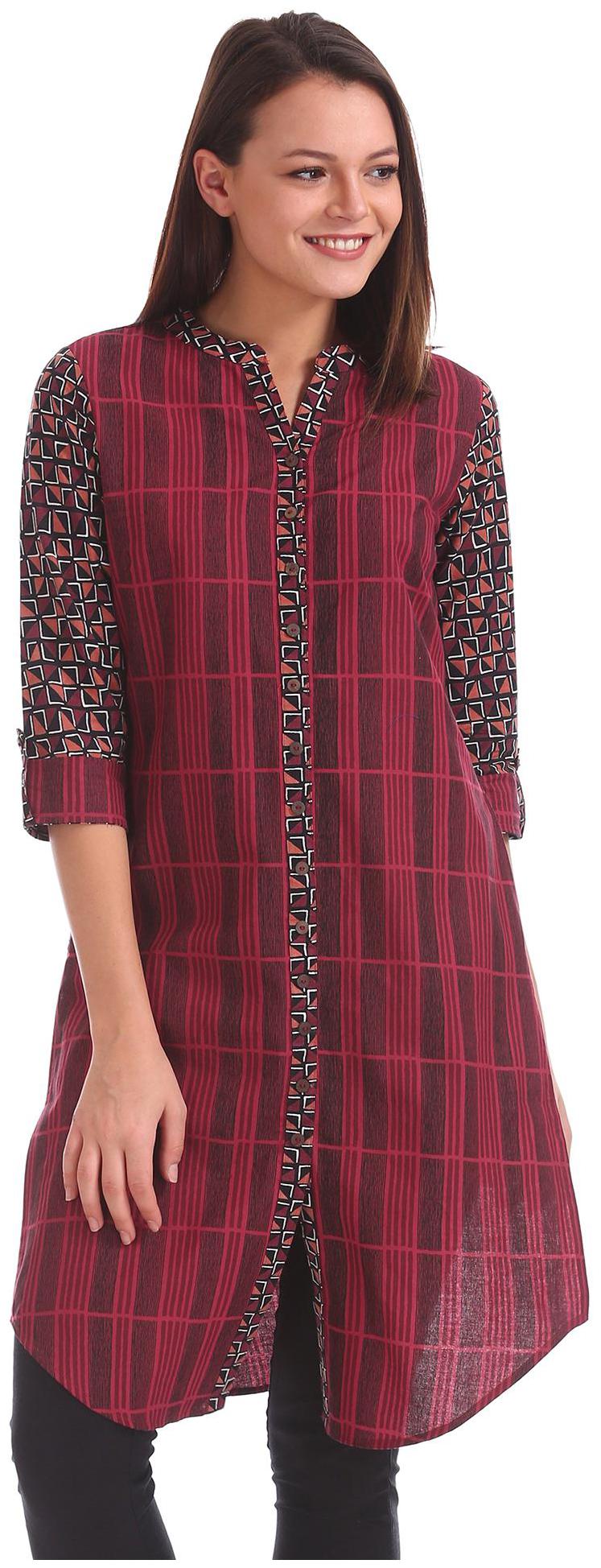 

Karigari Women Red Printed Straight Kurta