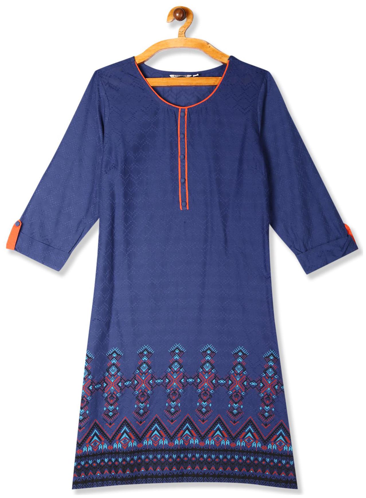 

Karigari Women Blue Solid Straight Kurta